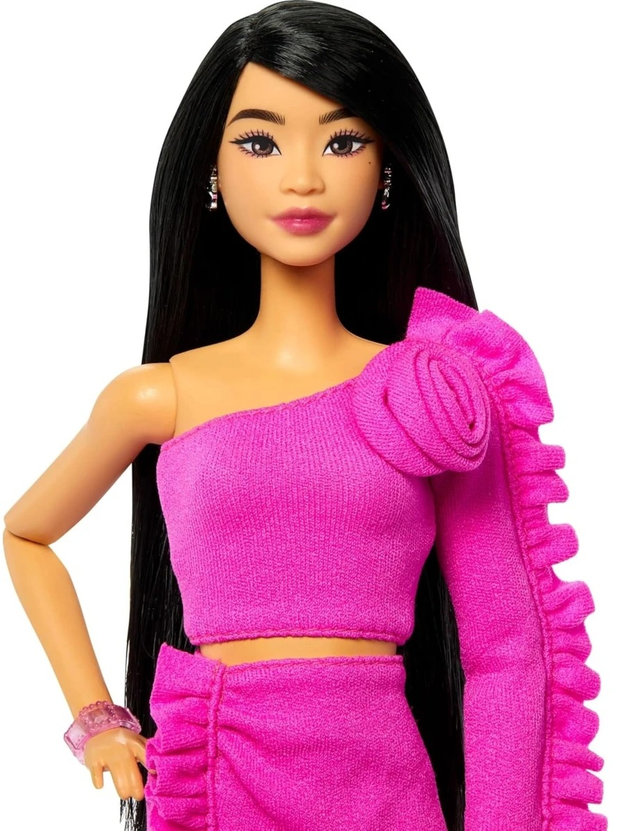 Лялька Barbie модниця у рожевому костюмі (HYV26)фото4