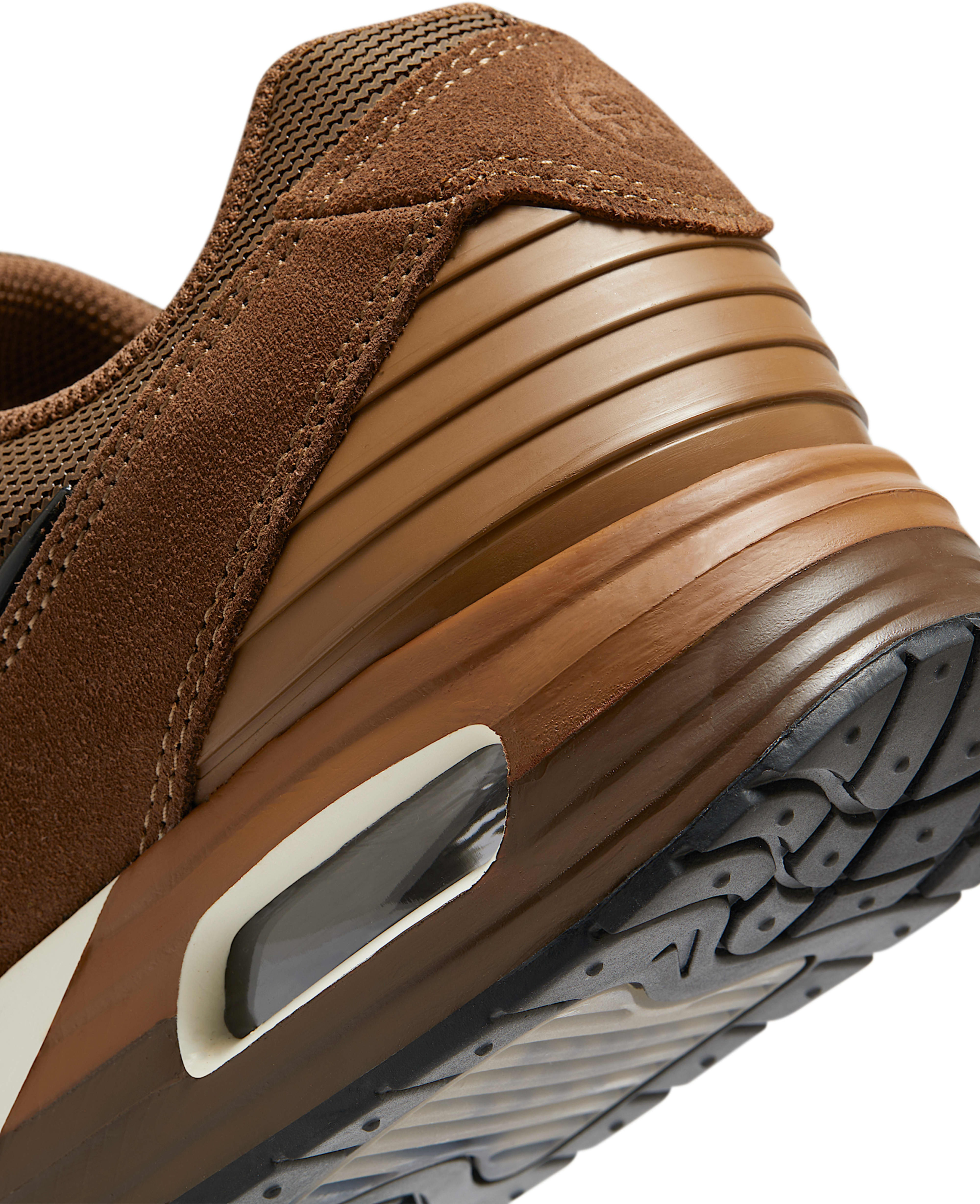 Кросівки чоловічі Nike Air Max Verse FV1302-200 43 (9.5 US) коричневіфото