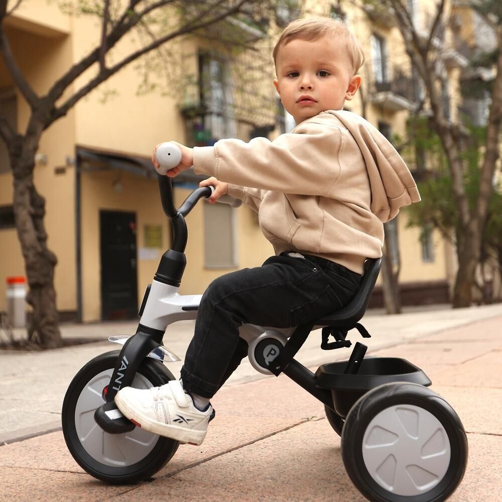Велосипед трехколесный QPLAY Ant+ с родительской ручкой складной серый (T190-2Ant+LightGrey) фото 7