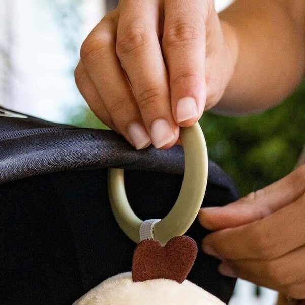 Подвеска музыкальная TINY LOVE "Ленивец" (1118000068) фото