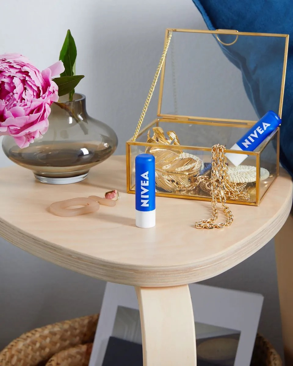 Бальзам для губ Nivea lip care Original 4,8гфото13
