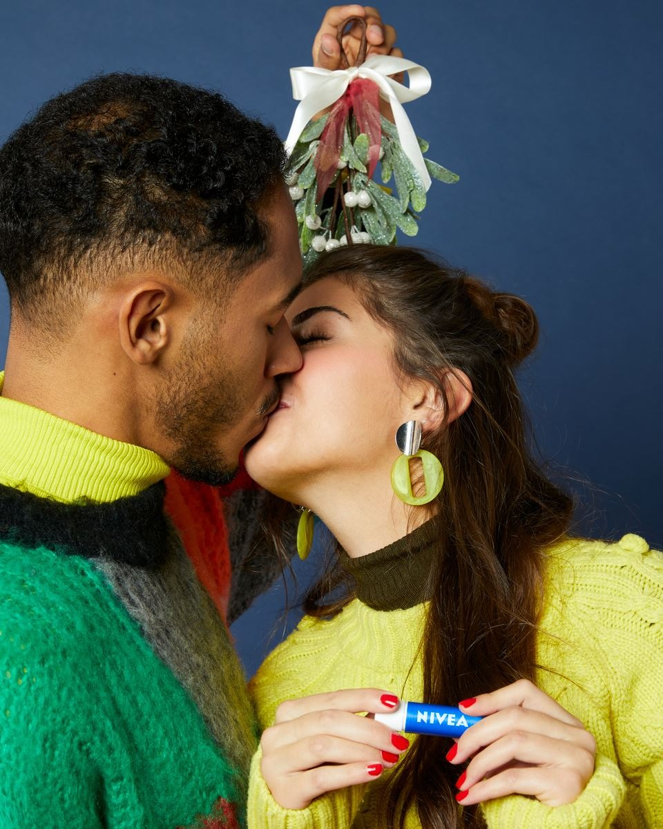 Бальзам для губ Nivea lip care Original 4,8гфото14