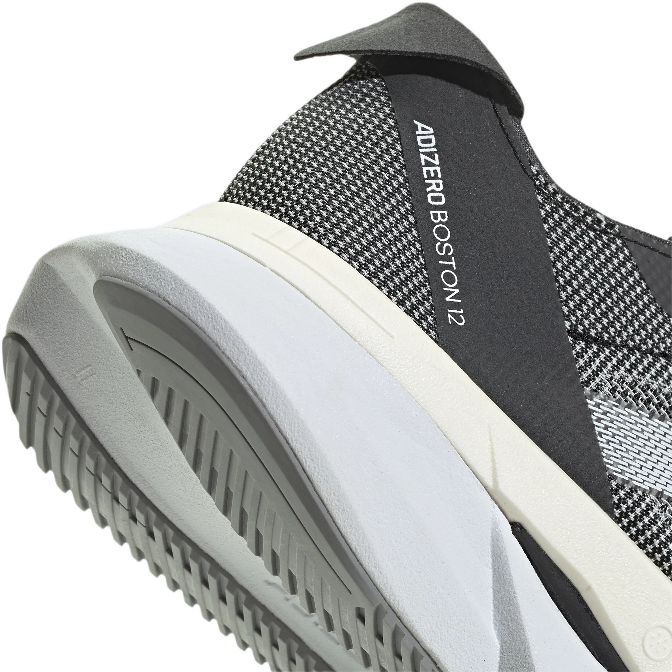 Кроссовки женские Adidas Adizero Boston 12 W HQ2171 38 (5 UK) белые/черные фото 8