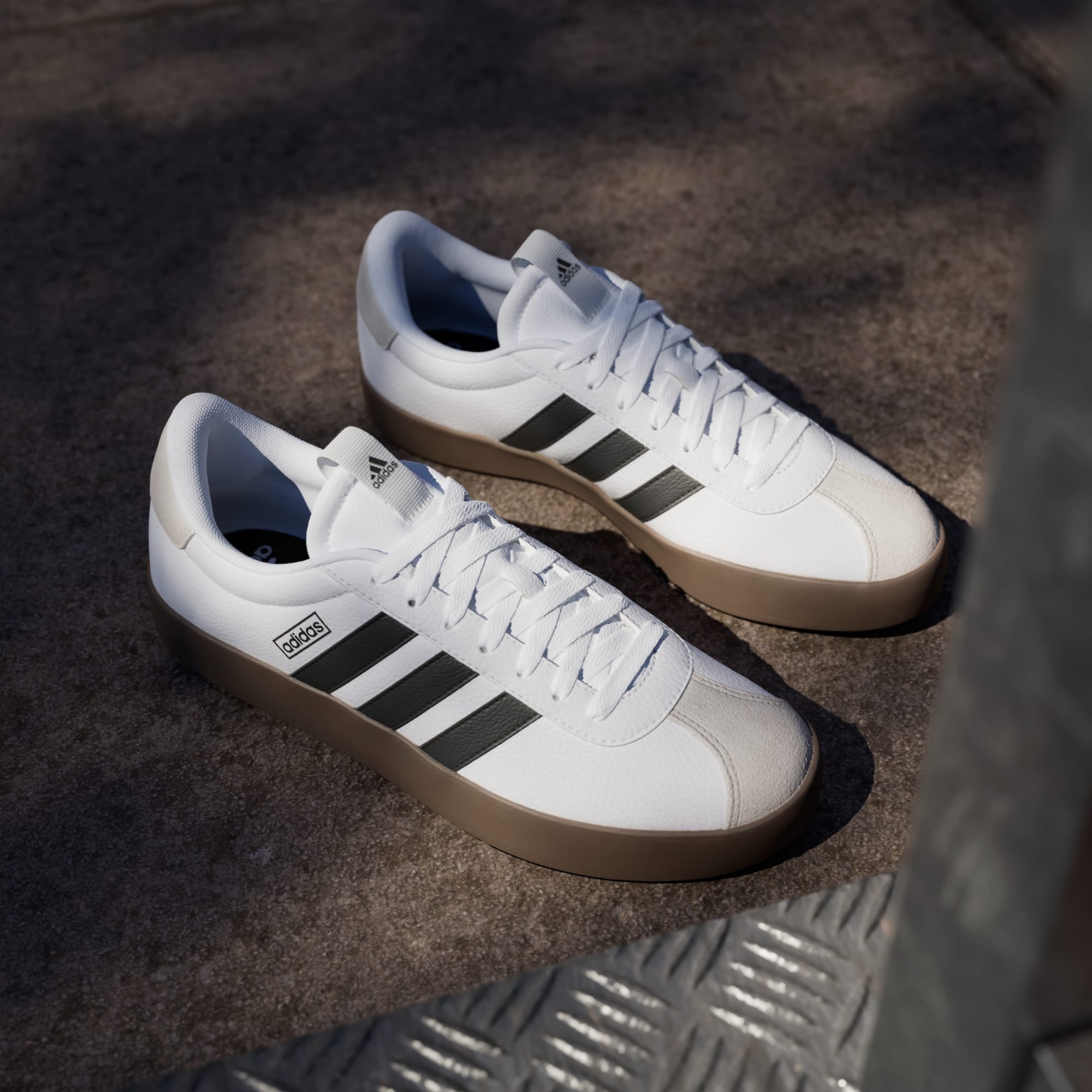 Кеды мужские Adidas Vl Court 3.0 ID6285 41 1/3 (7,5 UK) белые/черные фото 11