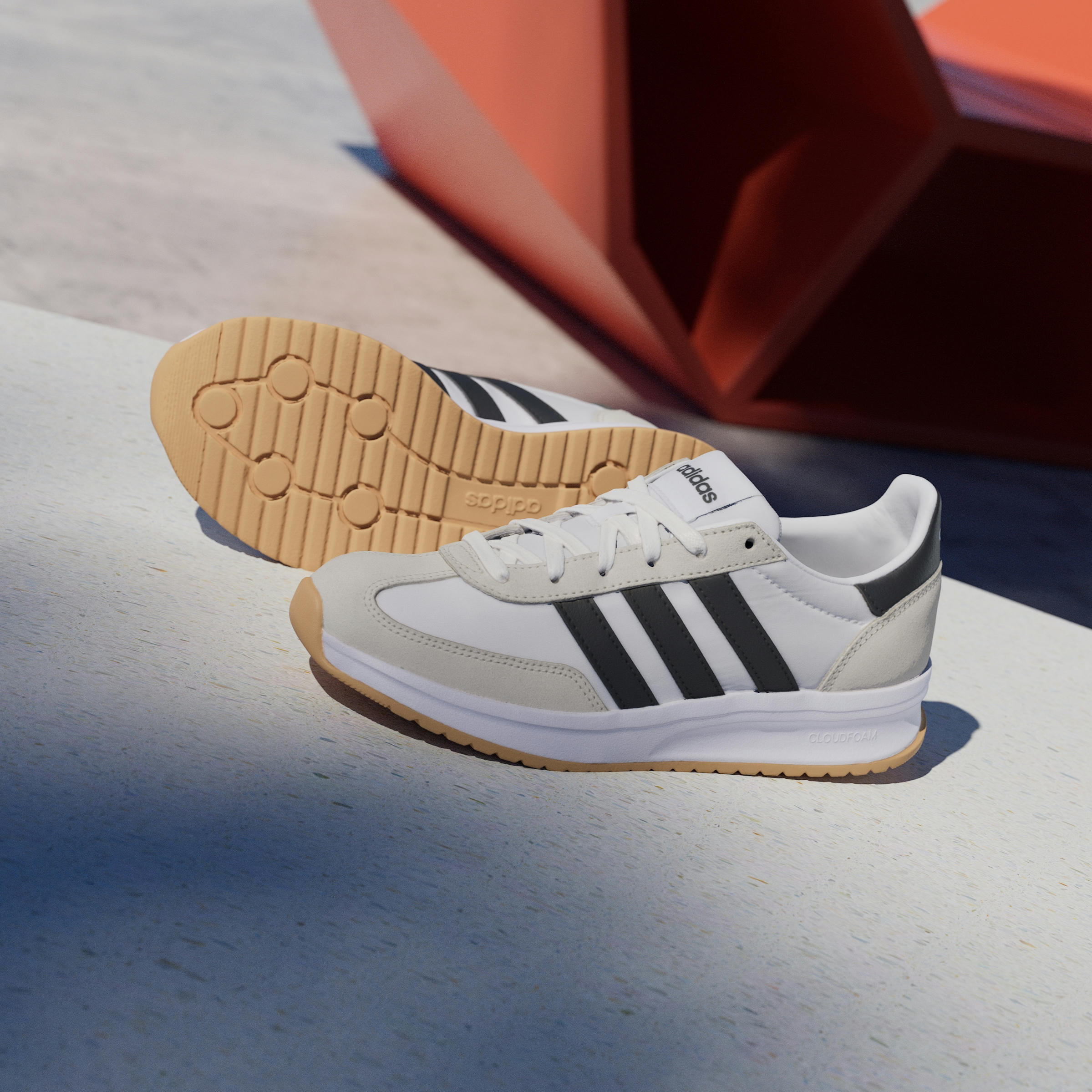 Кроссовки мужские Adidas Run 70s 2.0 IH8584 42 (8 UK) белые/черные фото 18