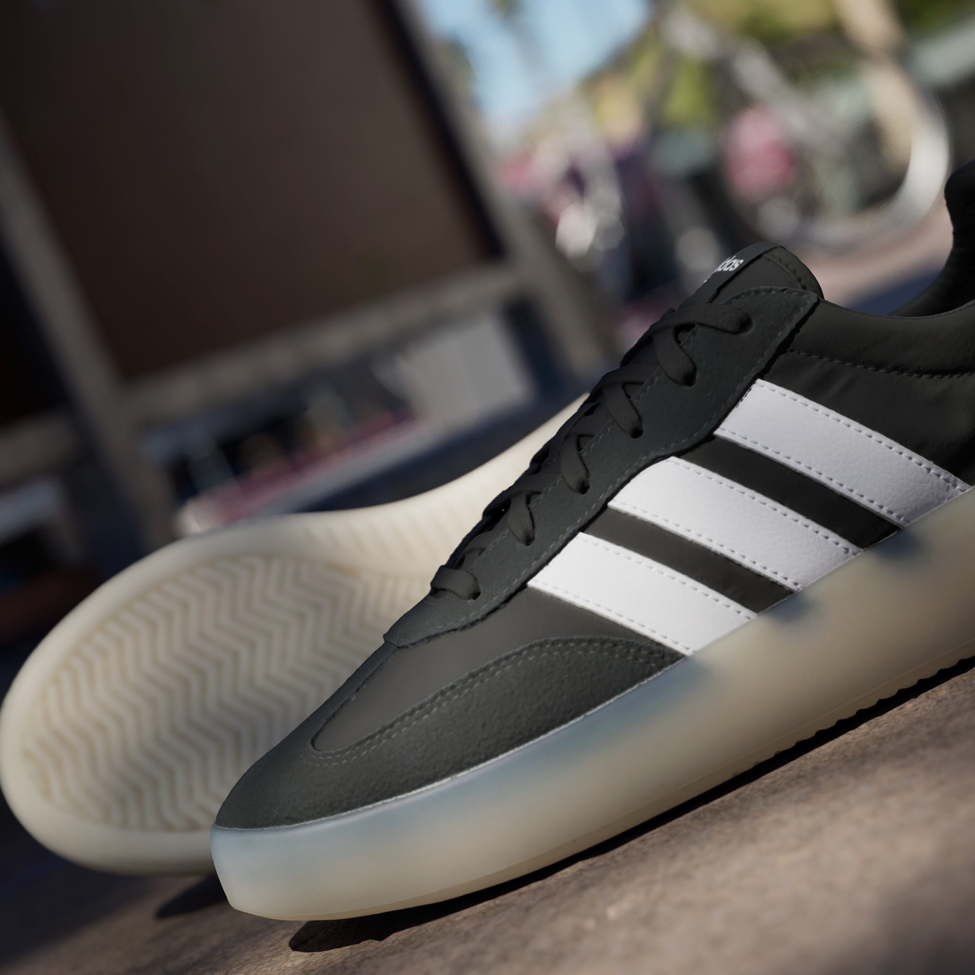 Кеды мужские Adidas Barreda Decode JI2316 42 2/3 (8,5 UK) черные фото 