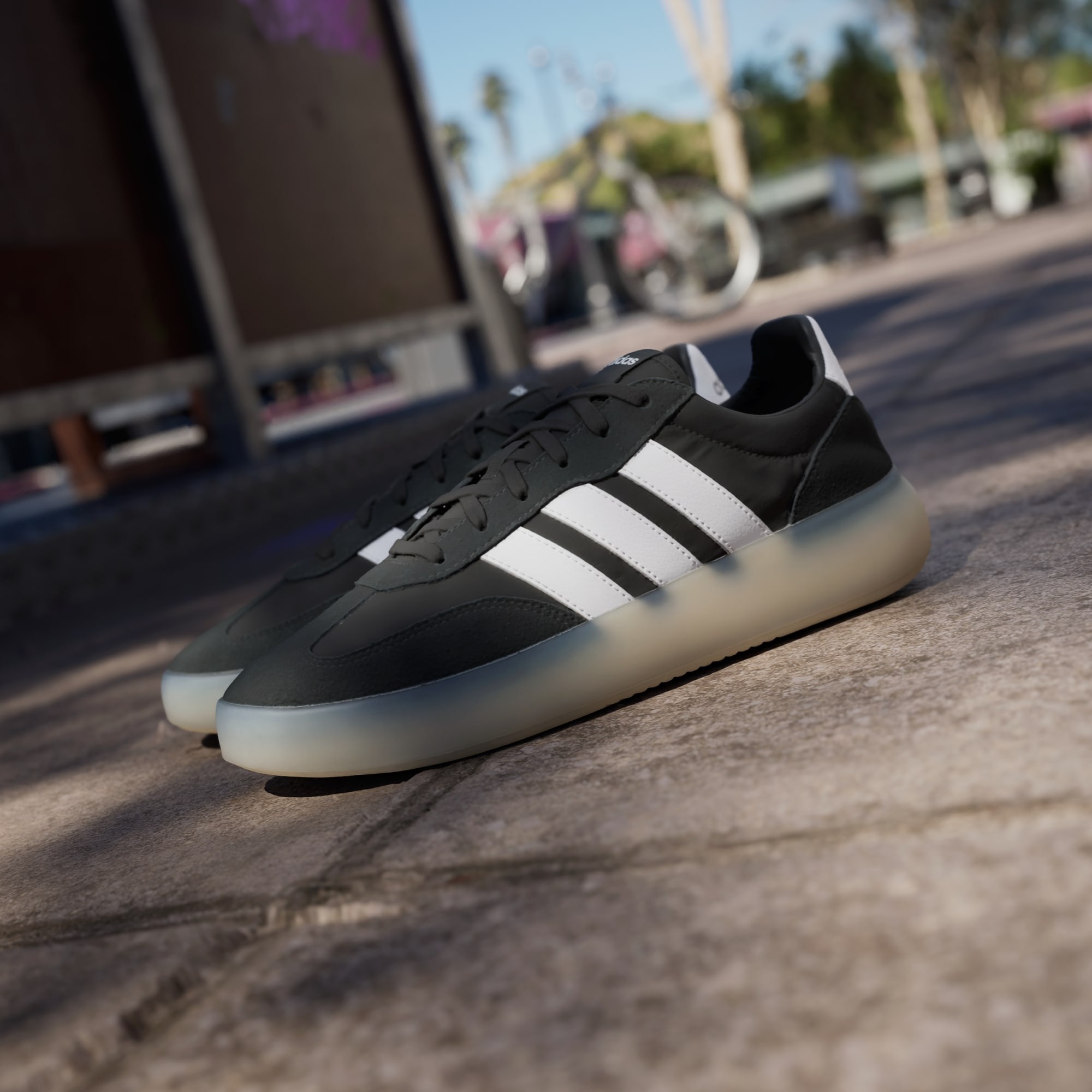 Кеди чоловічі Adidas Barreda Decode JI2316 44 2/3 (10 UK) чорніфото