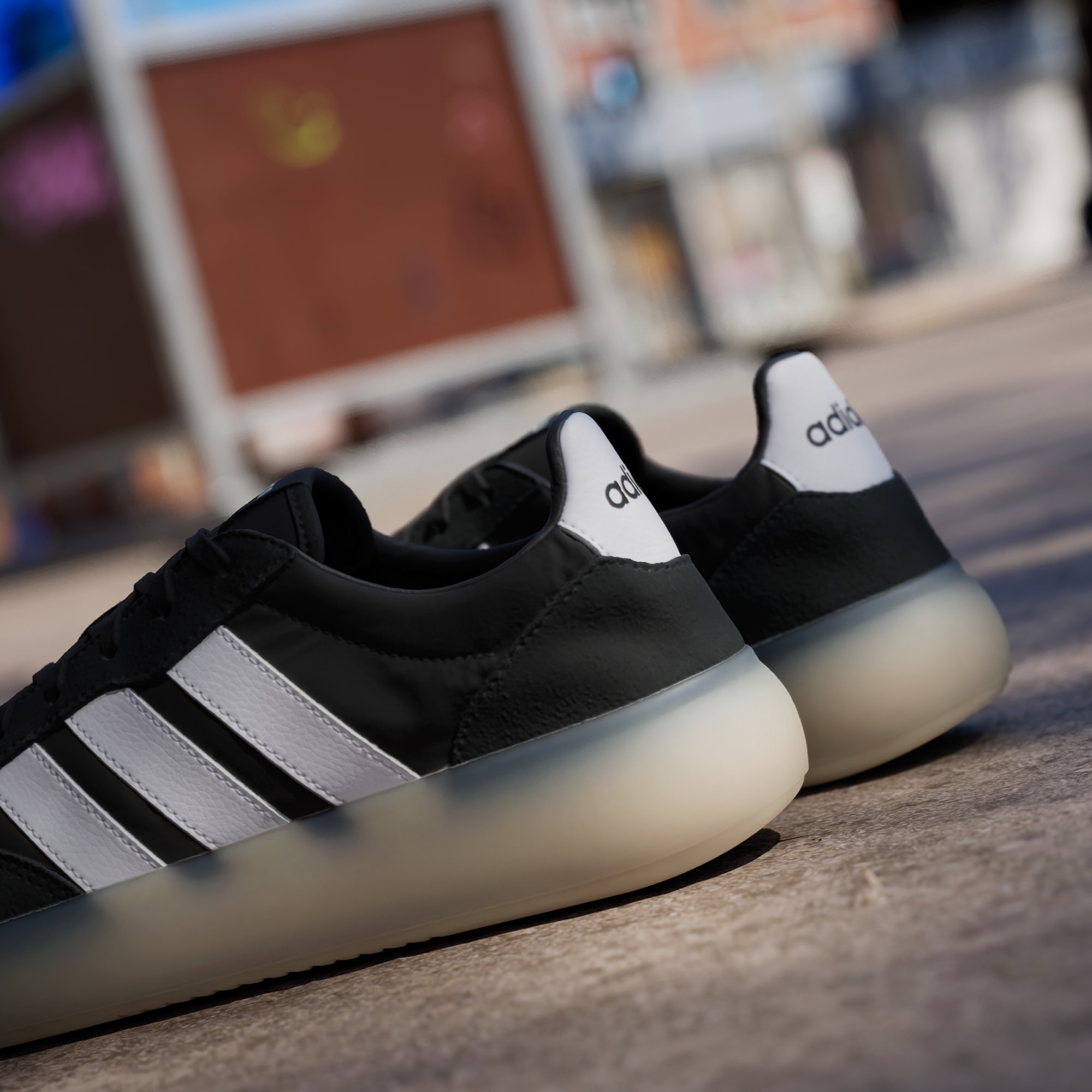 Кеди чоловічі Adidas Barreda Decode JI2316 44 2/3 (10 UK) чорніфото