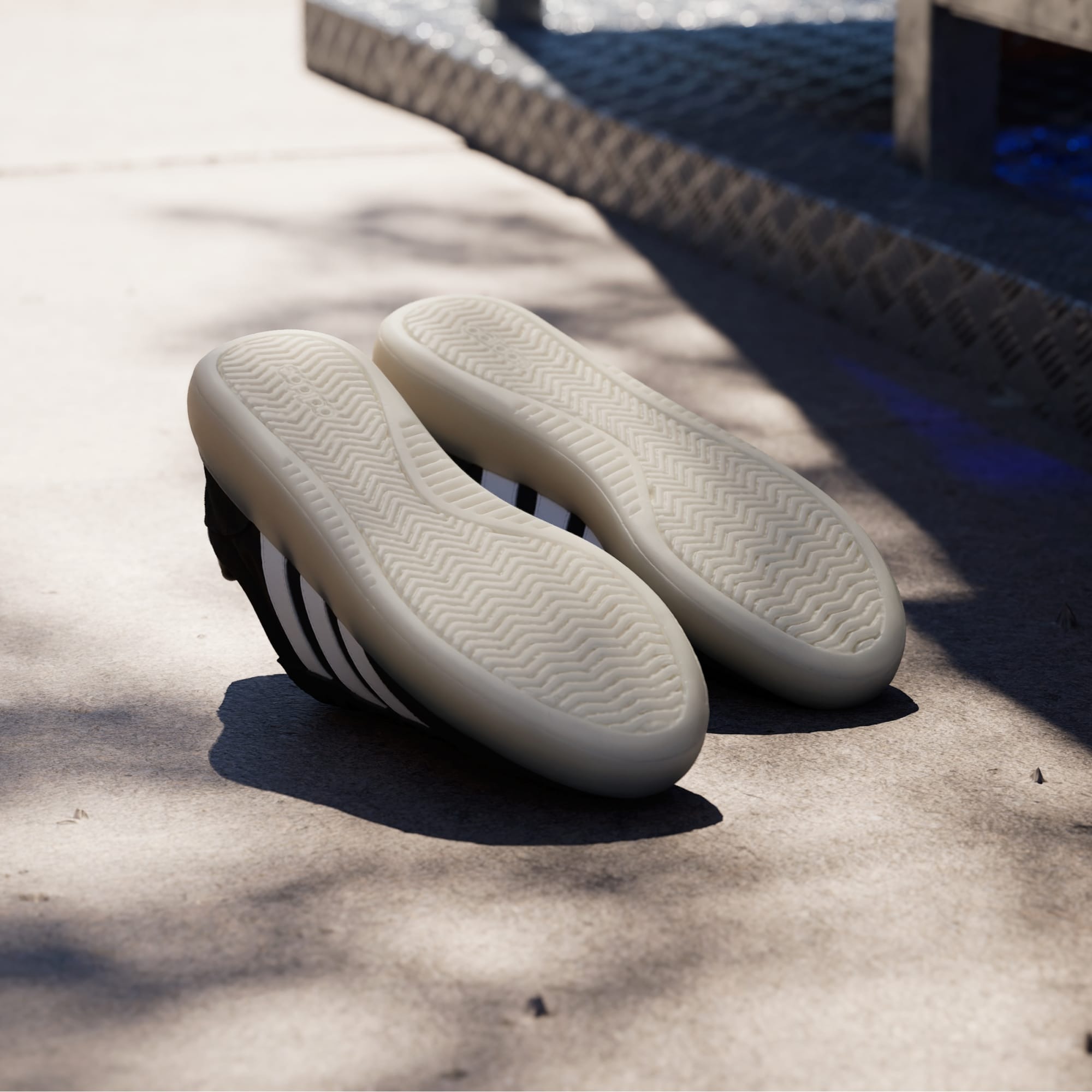 Кеди чоловічі Adidas Barreda Decode JI2316 44 2/3 (10 UK) чорніфото