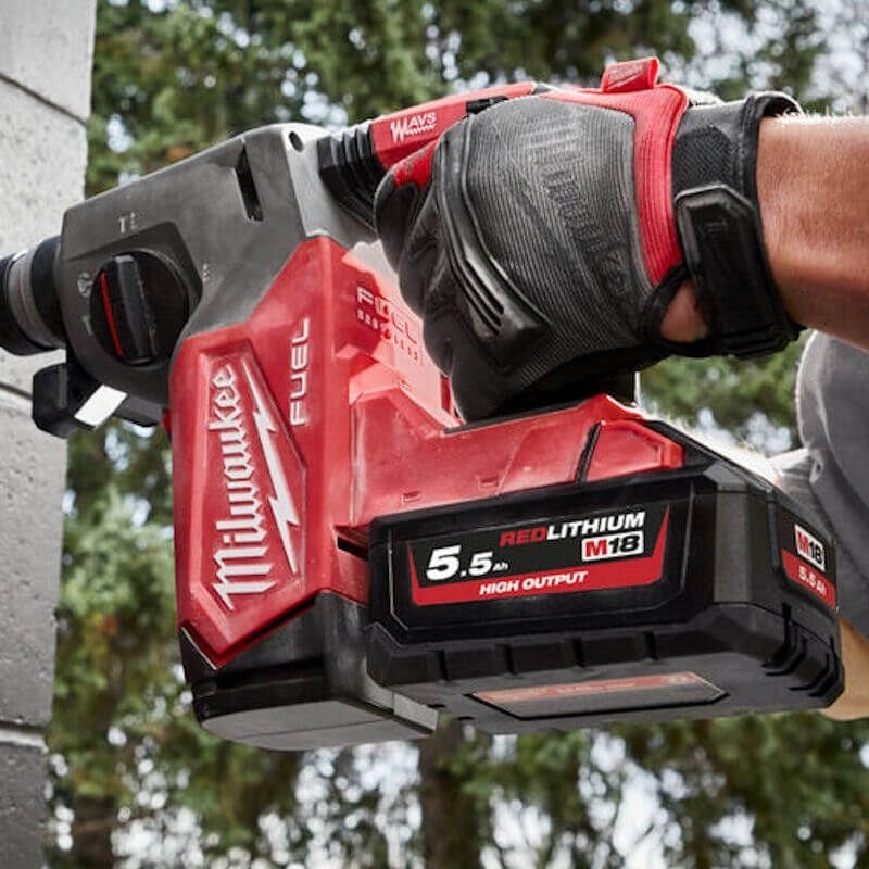 Аккумулятор Milwaukee Redlithium M18 High Output 18В, 5.5Ач (4932464712) фото 4