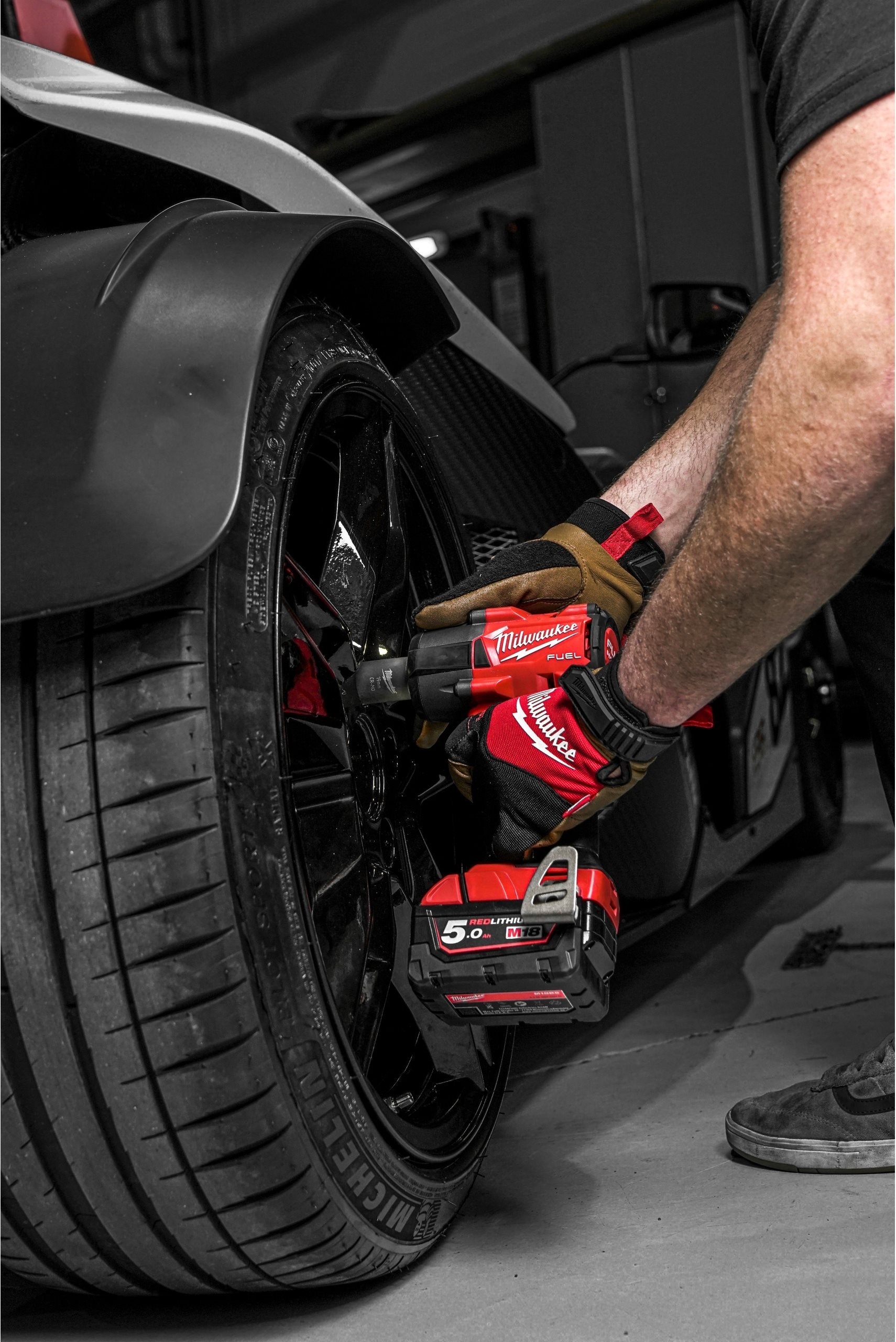 Гайковерт ударний акумуляторний Milwaukee M18 FMTIW2F12-502X 18В АКБ 2х5Аг (4933478450)фото14