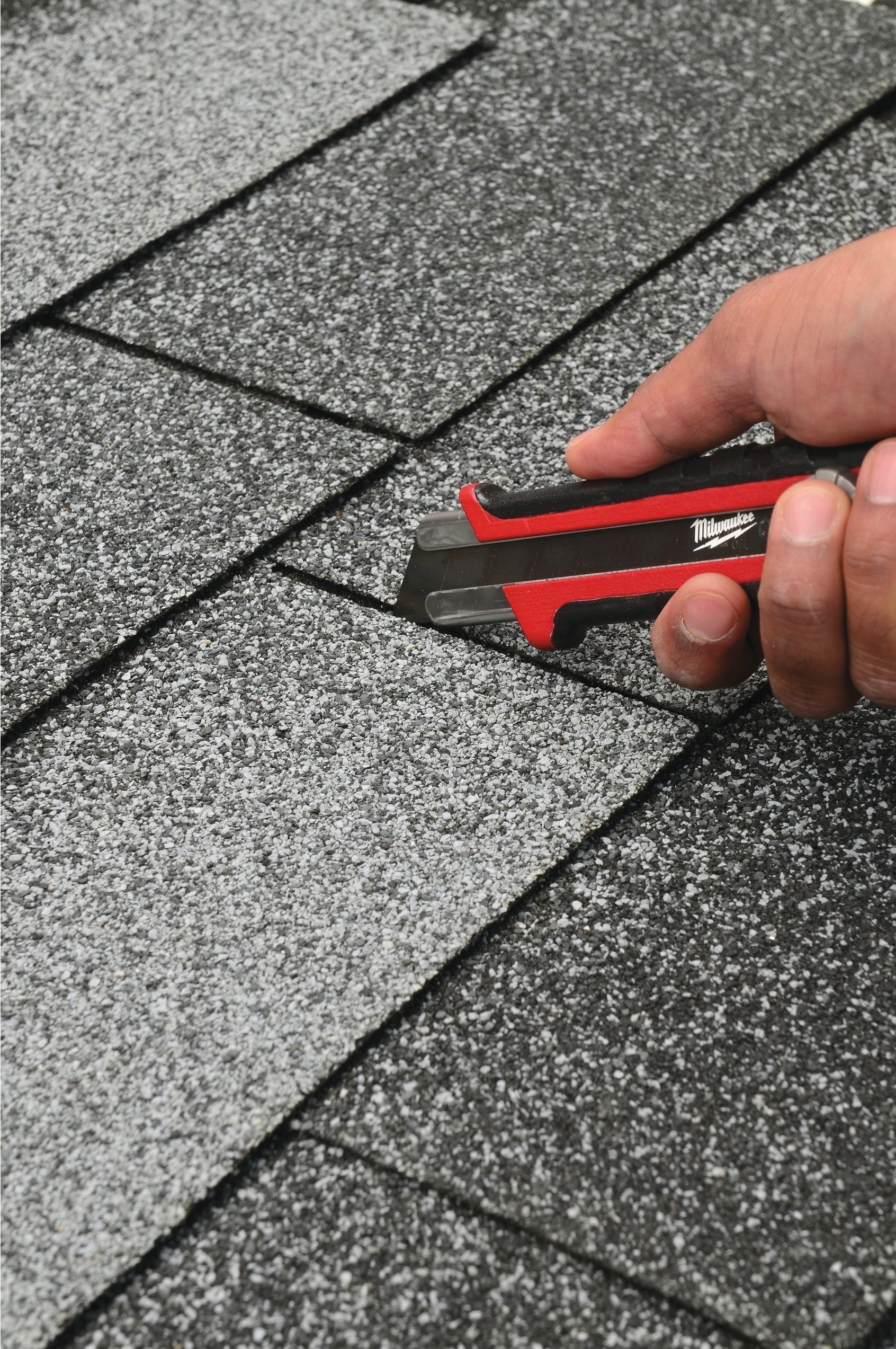 Нож строительный сегментированный Milwaukee Heavy Duty, 25мм (48221962) фото 7