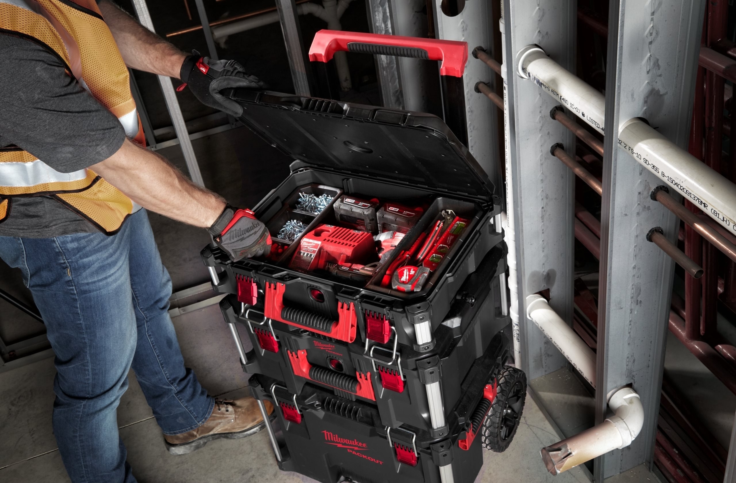 Модульна система для інструментів Milwaukee Packout, на коліщатках (4932464244)фото