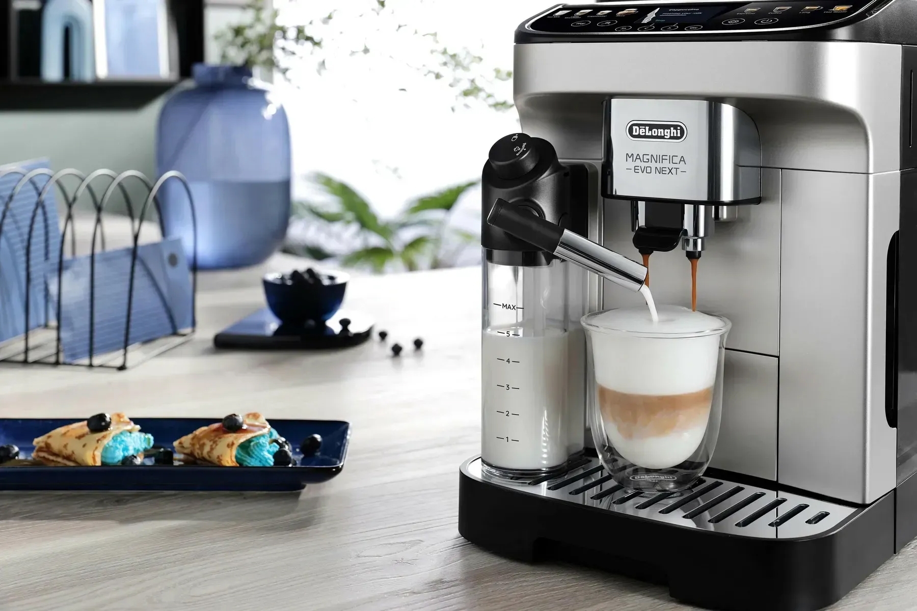 Кавомашина Delonghi Magnifica Evo Next ECAM310.80SBфото