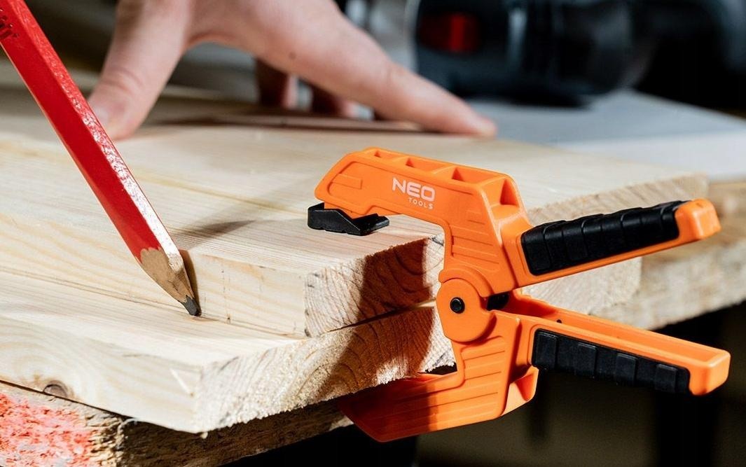 Струбцина Neo Tools, зажим пружинный, пластик, 75мм (45-522) фото 4