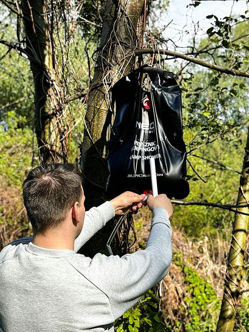 Кемпинговый душ Neo Tools, ПВХ, 20л, черный, 0.3 кг фото 10