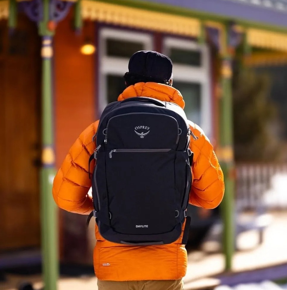 Рюкзак Osprey Daylite Carry-On Travel Pack 35 black O/S чорнийфото5