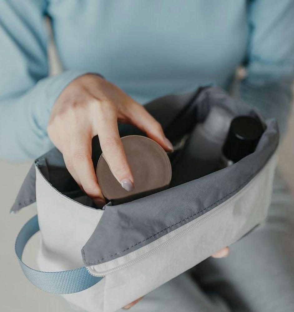 Косметичка Naturehike CNK2450XB024, размер L, черная фото 3