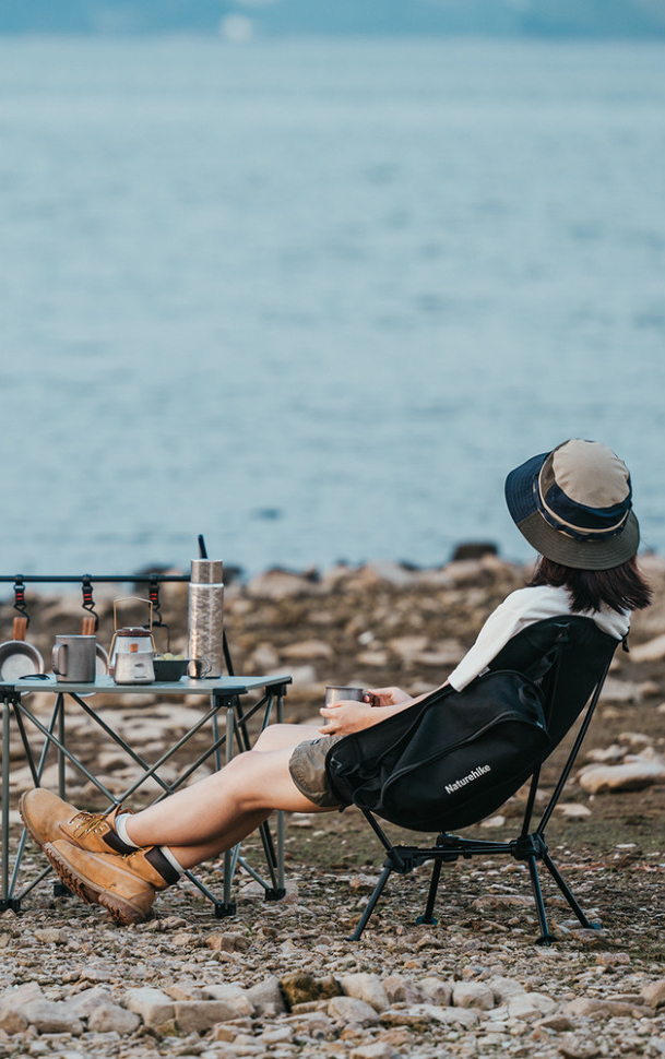 Крісло складане Naturehike Clamshell 001 Triangle Folding Moon Chair, чорнийфото