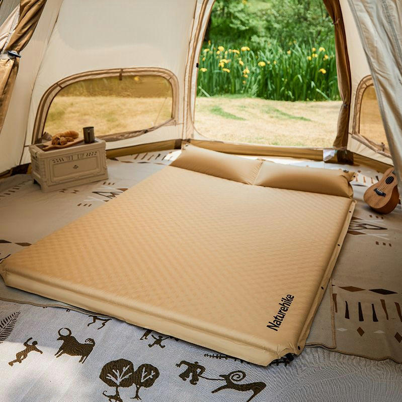 Килимок, що самонадувається, двомісний з подушкою Naturehike CNK2300DZ014, 60 мм, бежевий.фото4