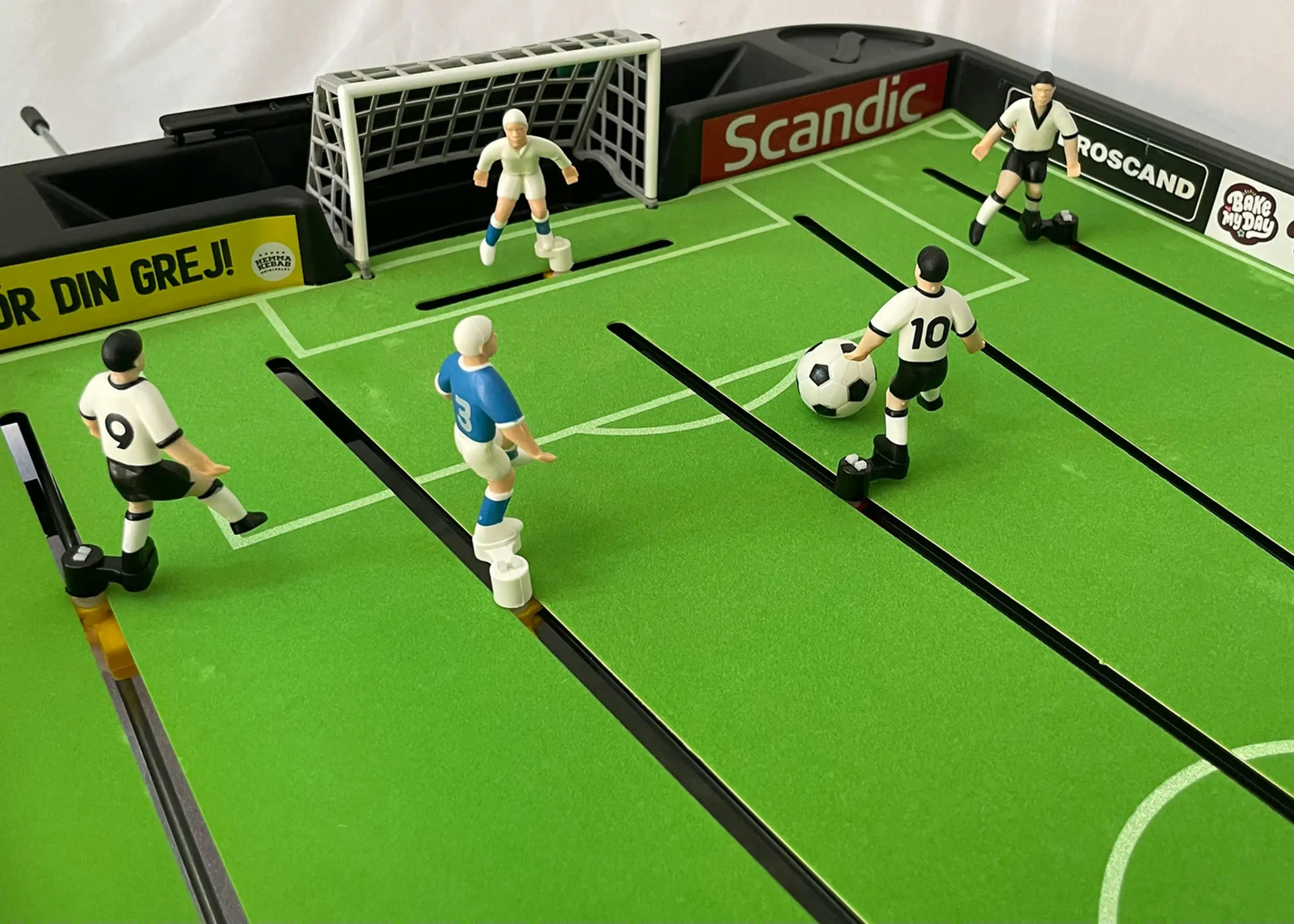 Настольный футбол Stiga Game World Champs (71-1383-21) фото 6