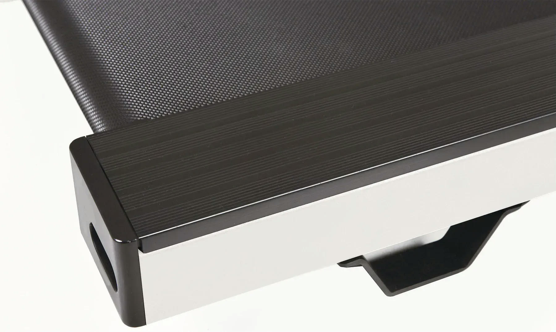 Бігова доріжка Toorx Treadmill City Compact Pearl White (CITY-COMPACT-W)фото6