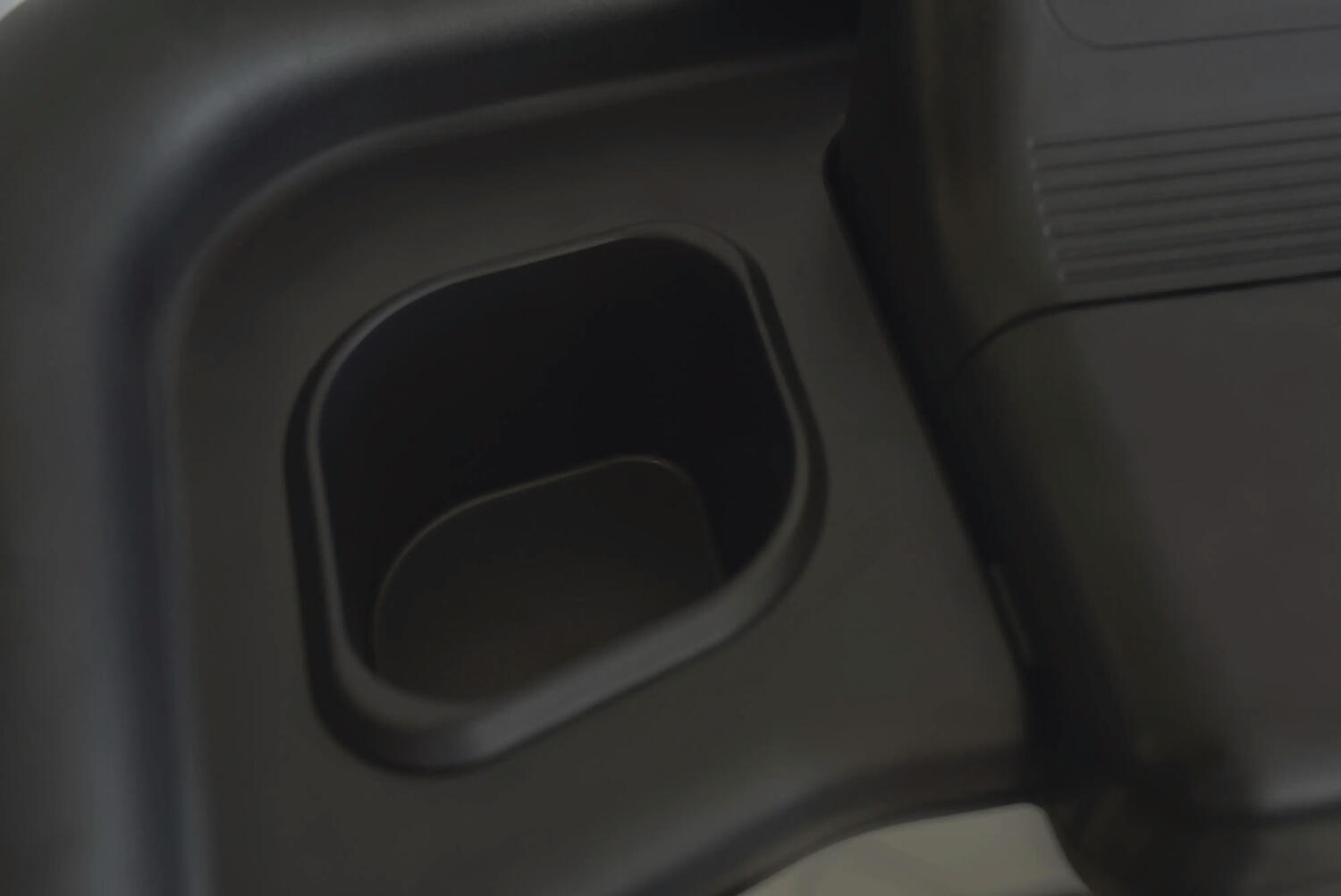 Бігова доріжка Toorx Treadmill Experience Plus TFTфото