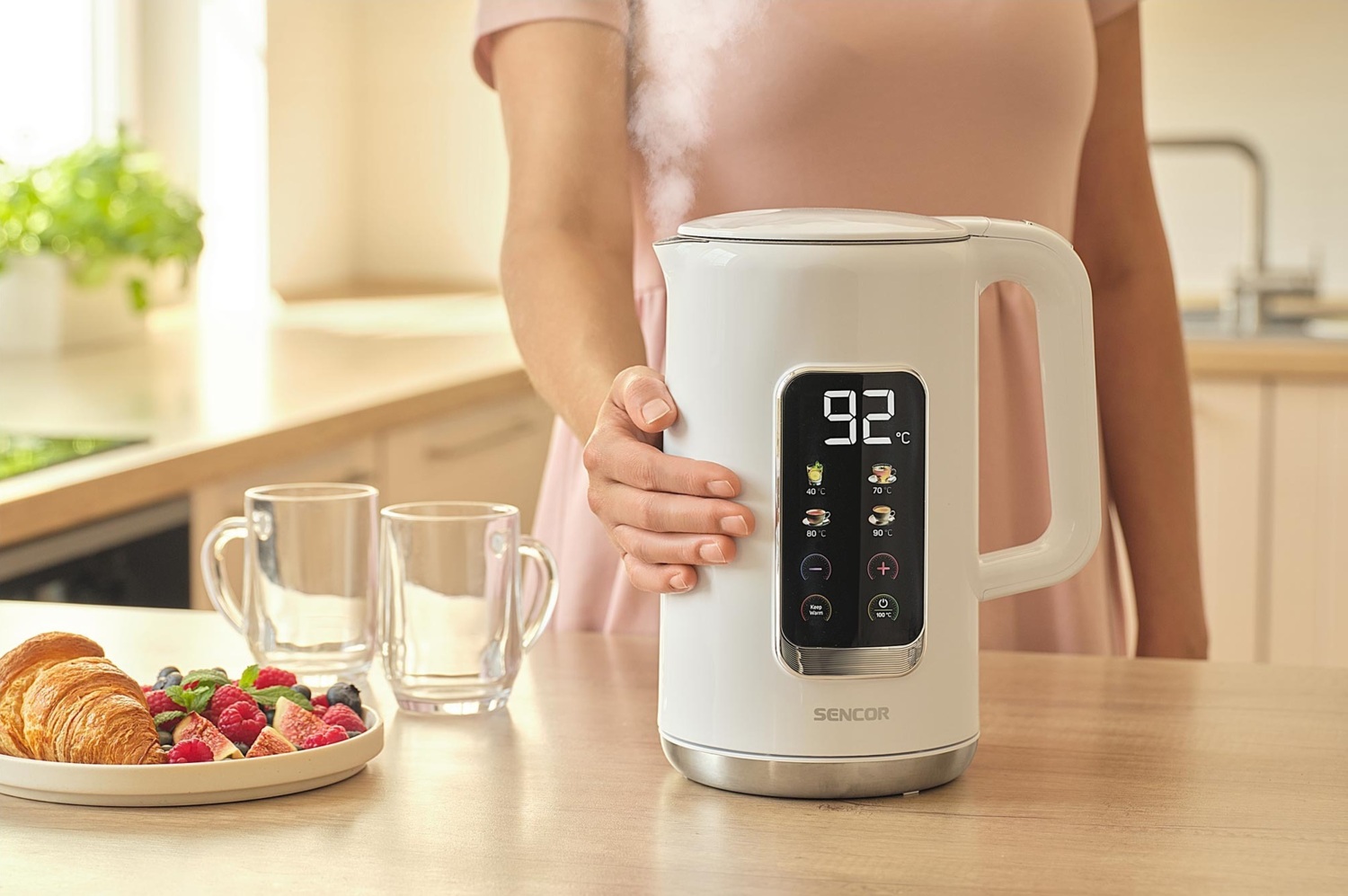 Электрочайник Sencor SWK0950WH фото