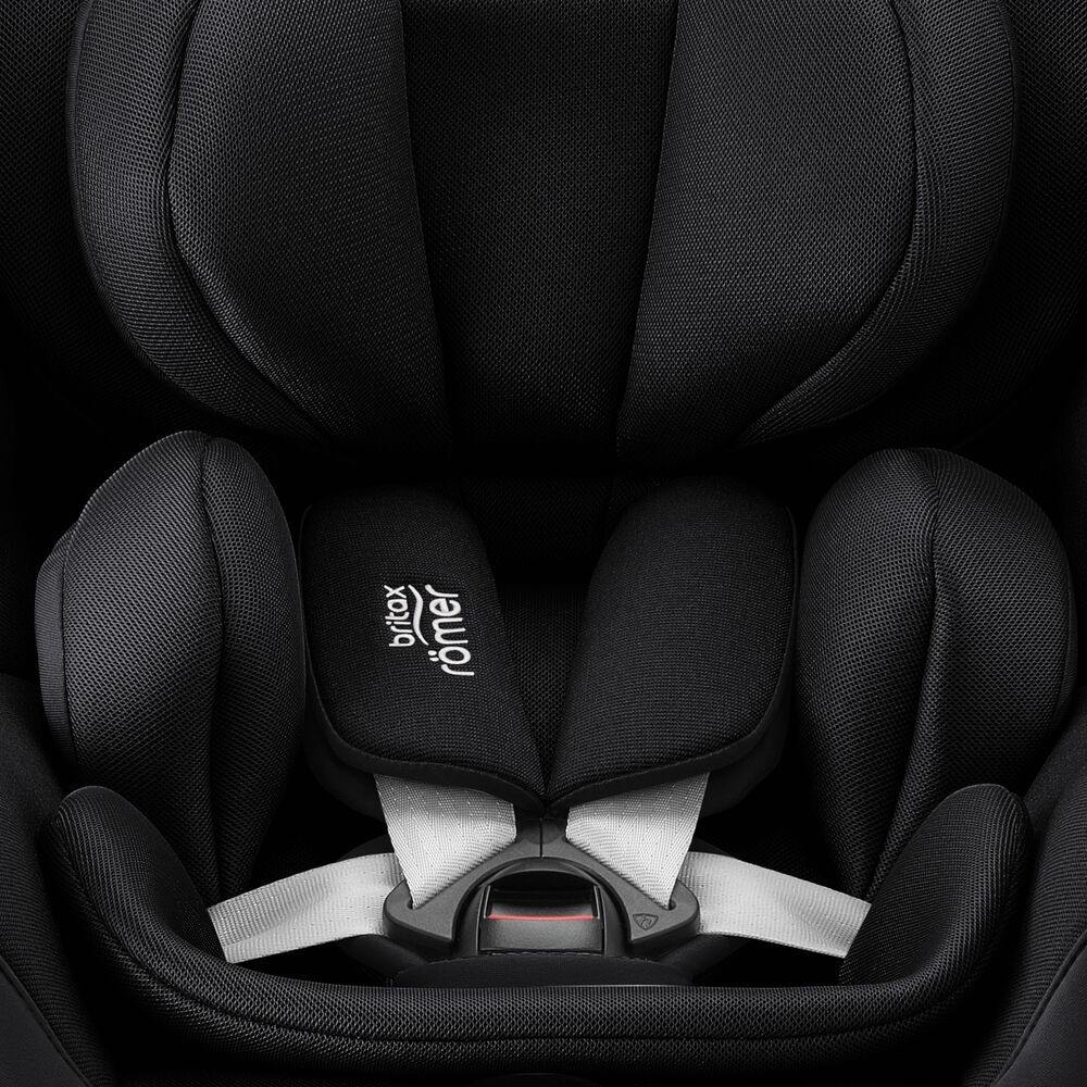 Автокресло Britax-Romer Dualfix Pro Classic Deep Black (2000040880) фото 8