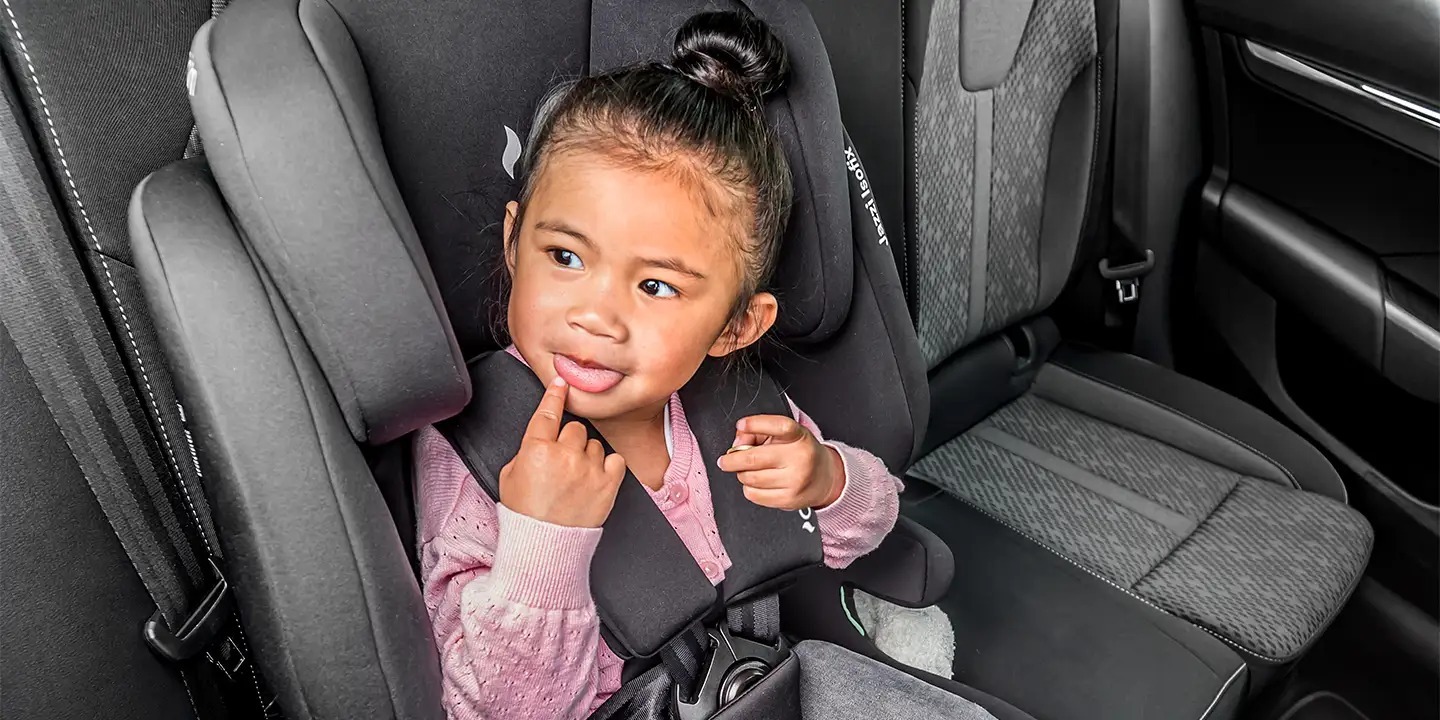 Автокрісло Osann Jazzi Isofix i-Size Nero (ec102-287-194)фото