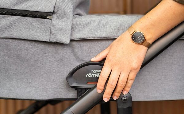 Люлька Britax-Romer Smile III Frost Grey, black (2000032751)фото3