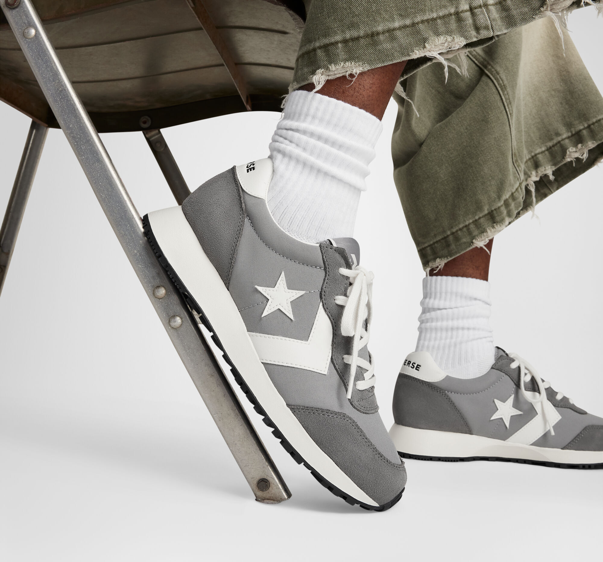 Кроссовки Converse Omega Trainer A13470C 44 (10 UK) серые фото 9