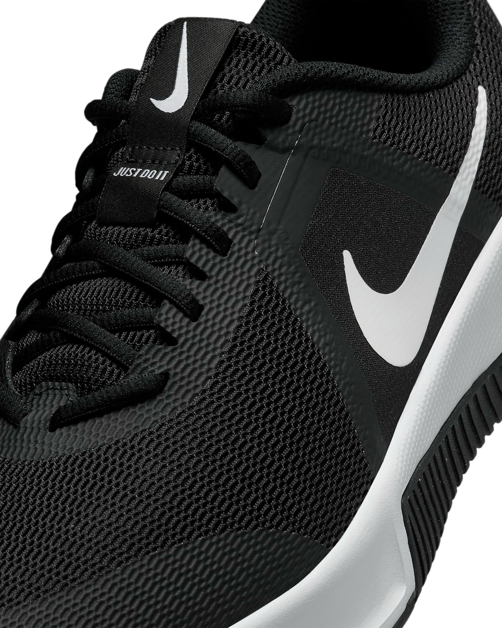 Кросівки чоловічі Nike M Mc Trainer 3 FQ1831-001 46 (12 US) чорніфото8