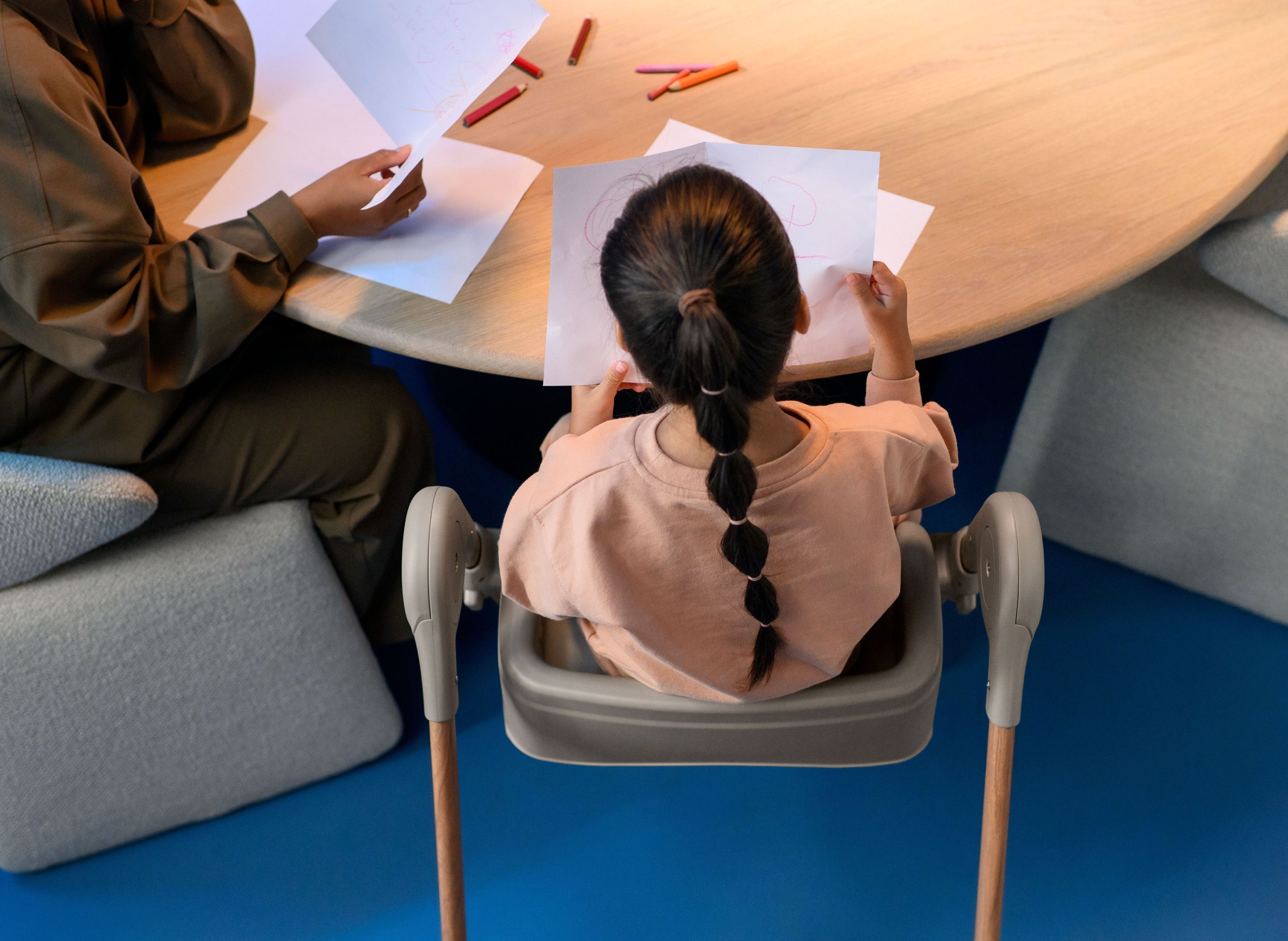 Стульчик для кормления Maxi-Cosi Minla Plus Elegance Graphite (2723158110) фото 14