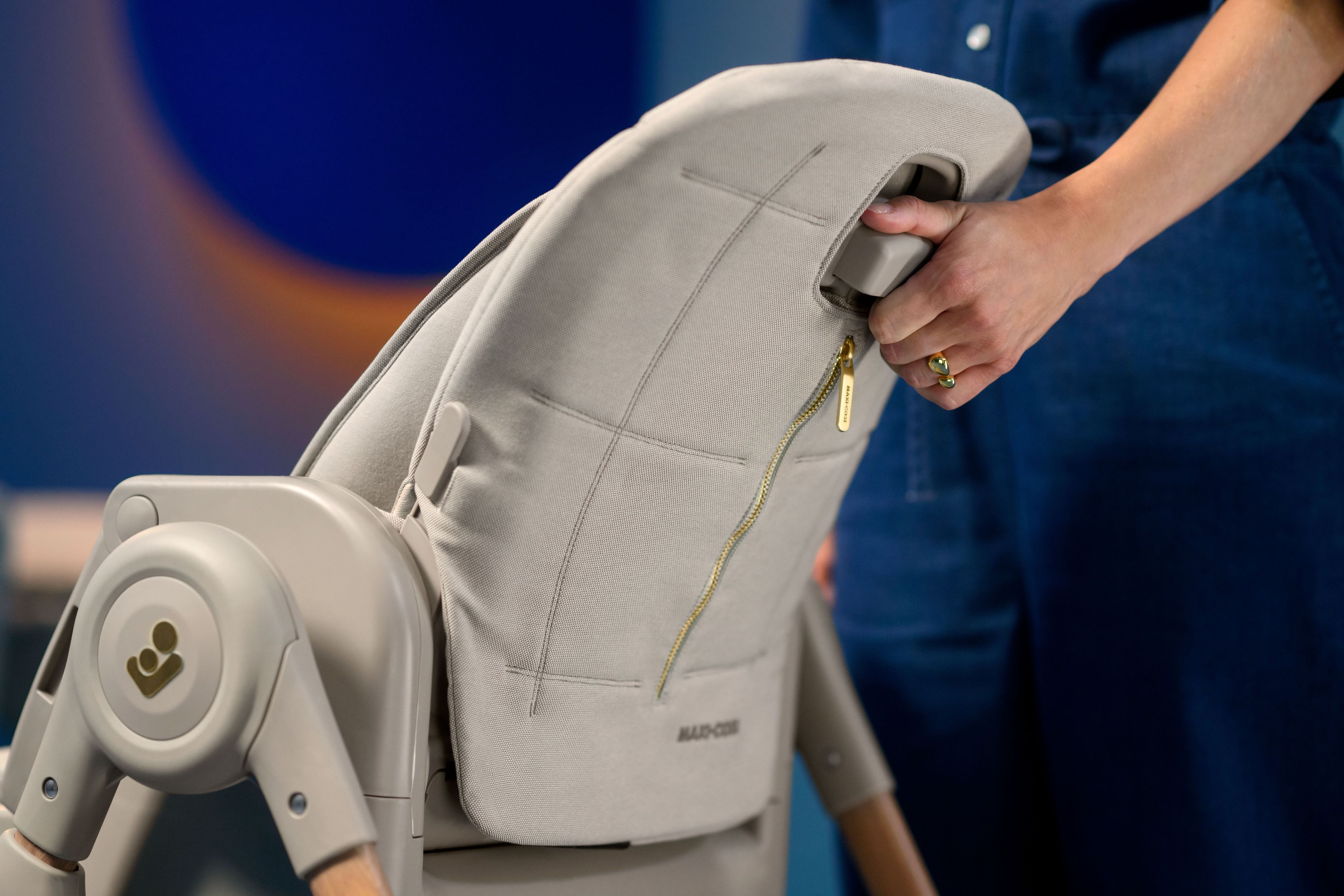 Стульчик для кормления Maxi-Cosi Minla Plus Elegance Terra (2723160110) фото 12