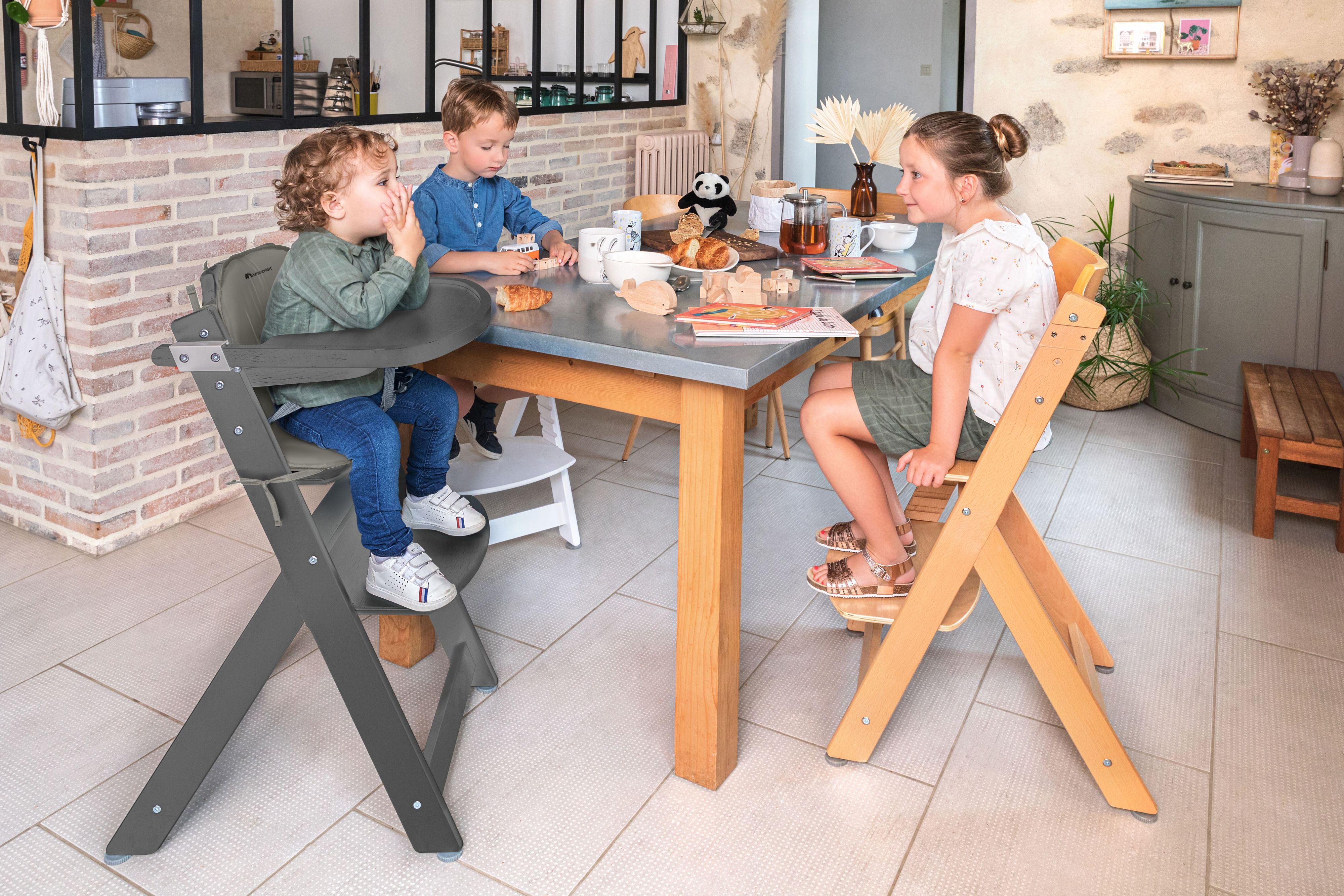 Стульчик для кормления с вкладышем Bebe Confort Timba Light Wood/Beige (2771073210) фото 