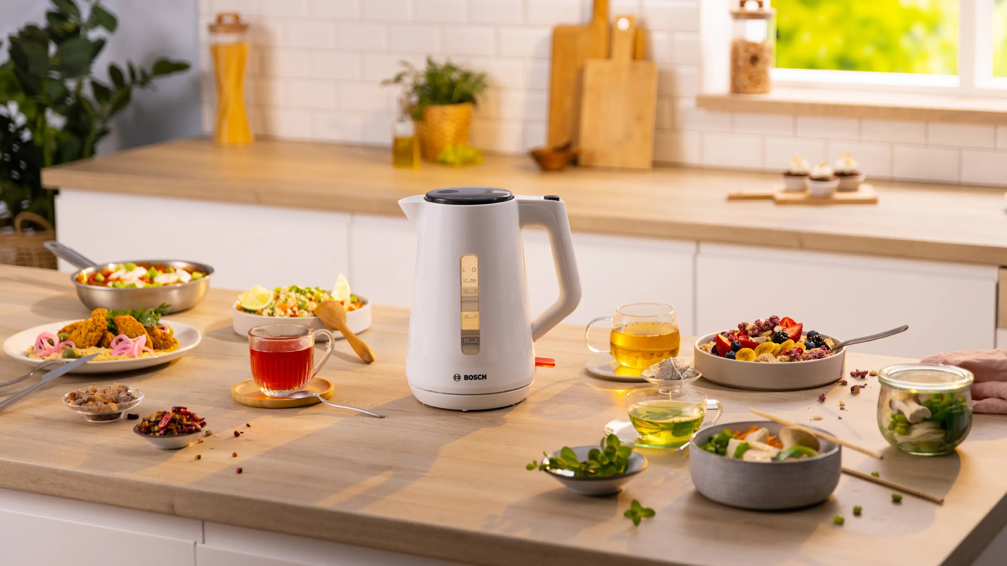 Електрочайник Bosch TWK1M121фото