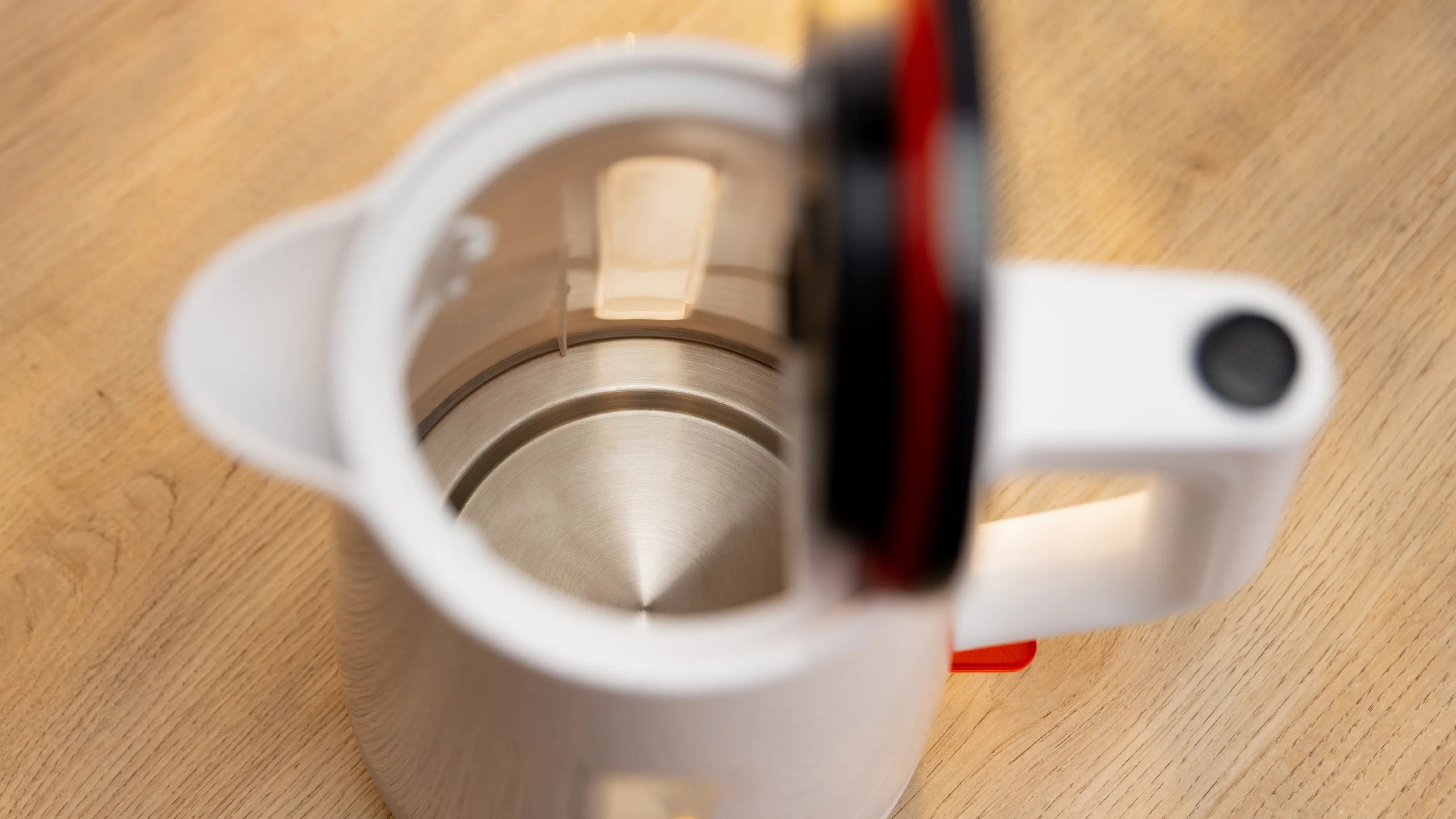 Електрочайник Bosch TWK1M121фото