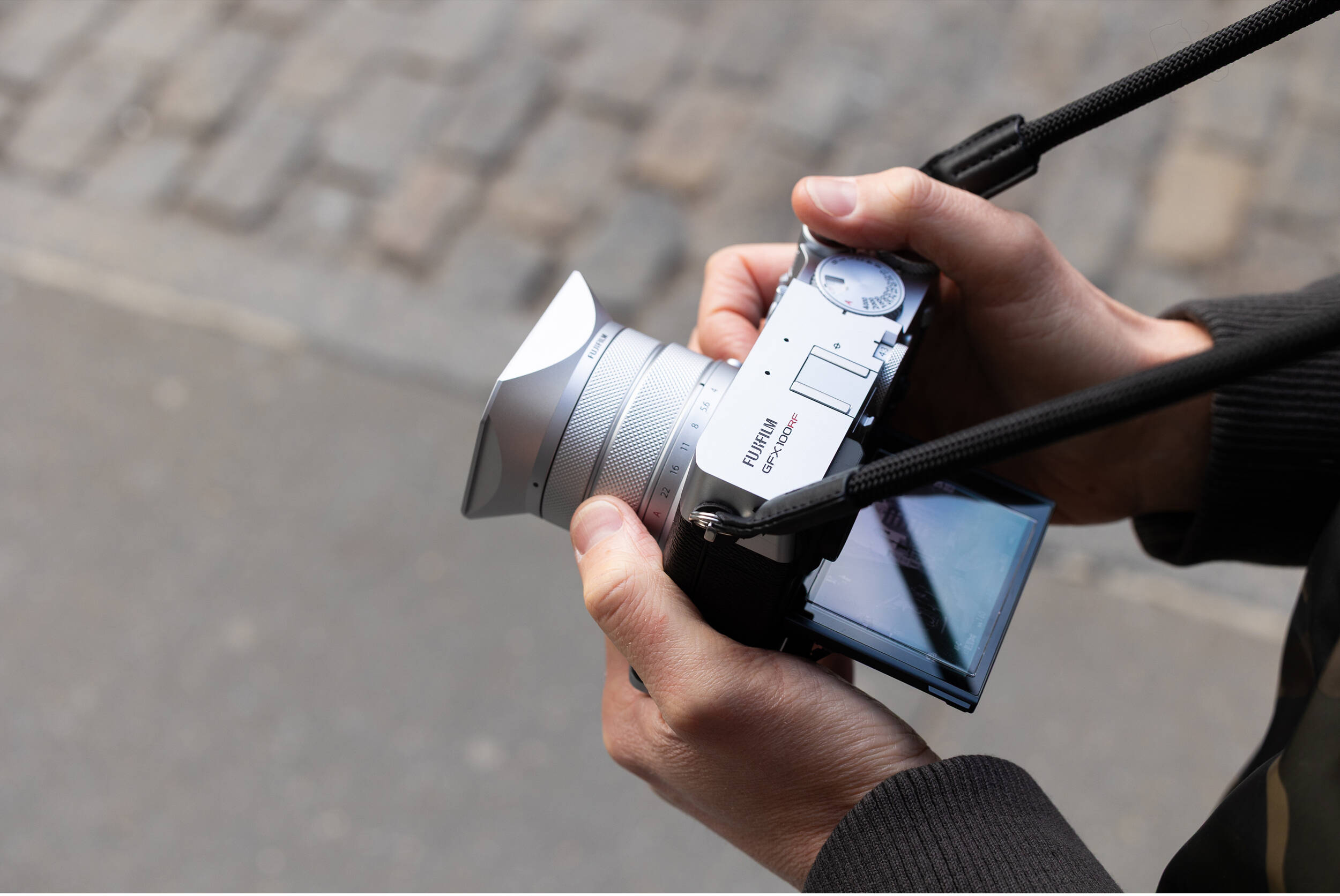 Фотоаппарат FUJIFILM GFX100RF Silver (16938053) фото 18