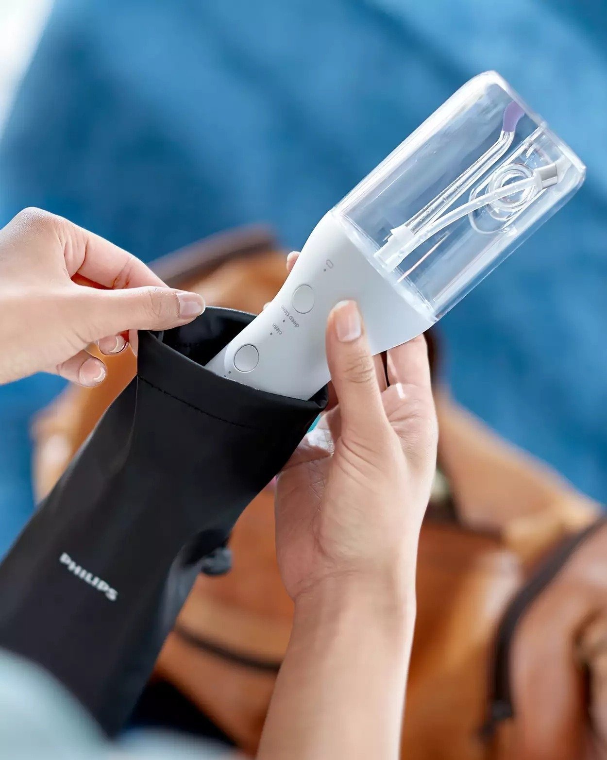 Электрическая зубная щетка Philips HX9911/88 + Ирригатор Philips HX3826/31 фото 13