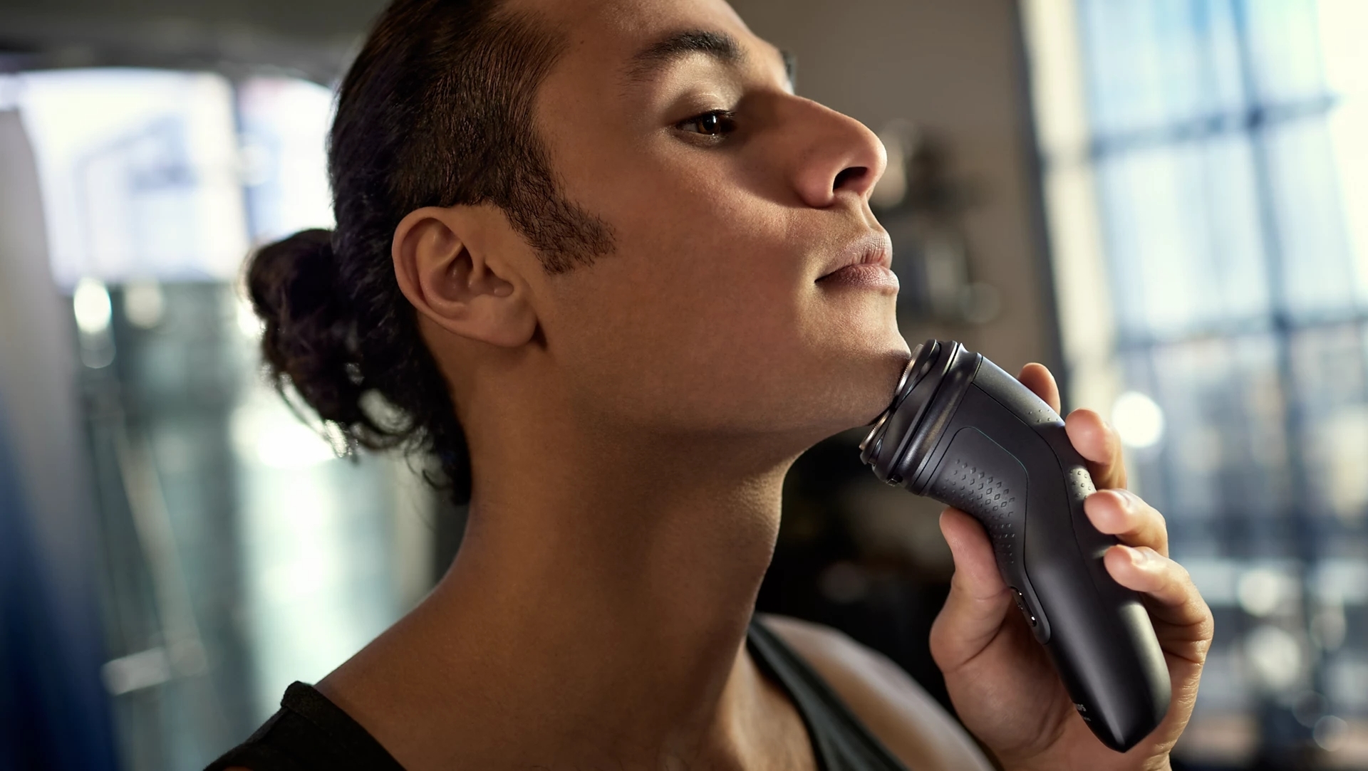 Електробритва Philips S1141/00 + Триммер для носа і вух Philips NT5650/16фото24