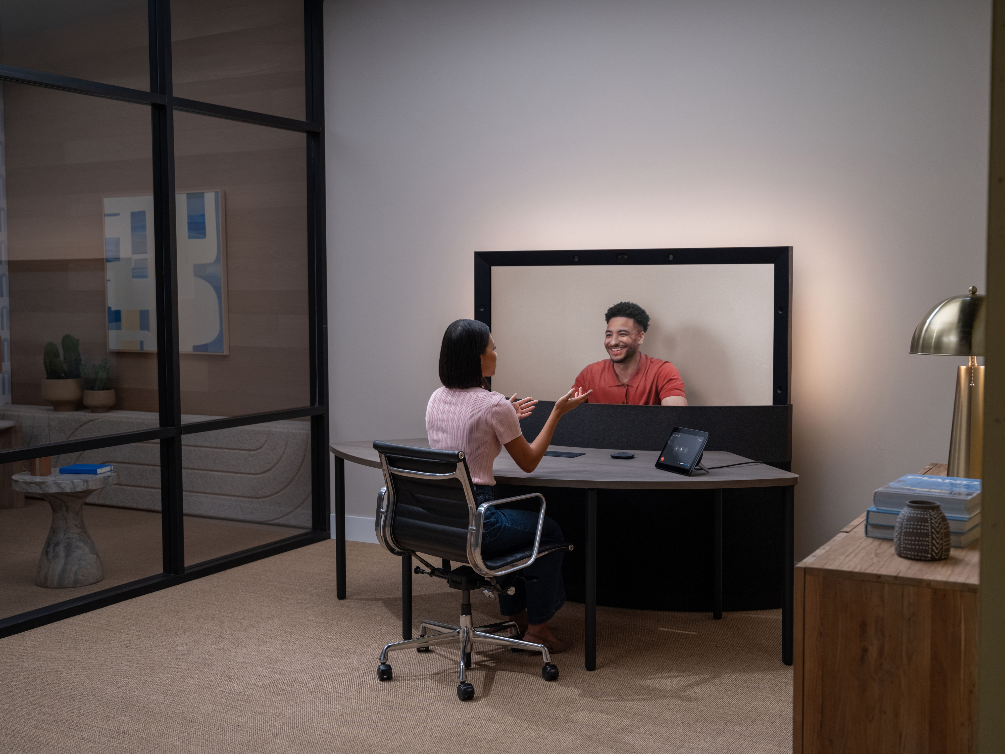 SIP-конференц телефон Poly Trio C60 Grayфото