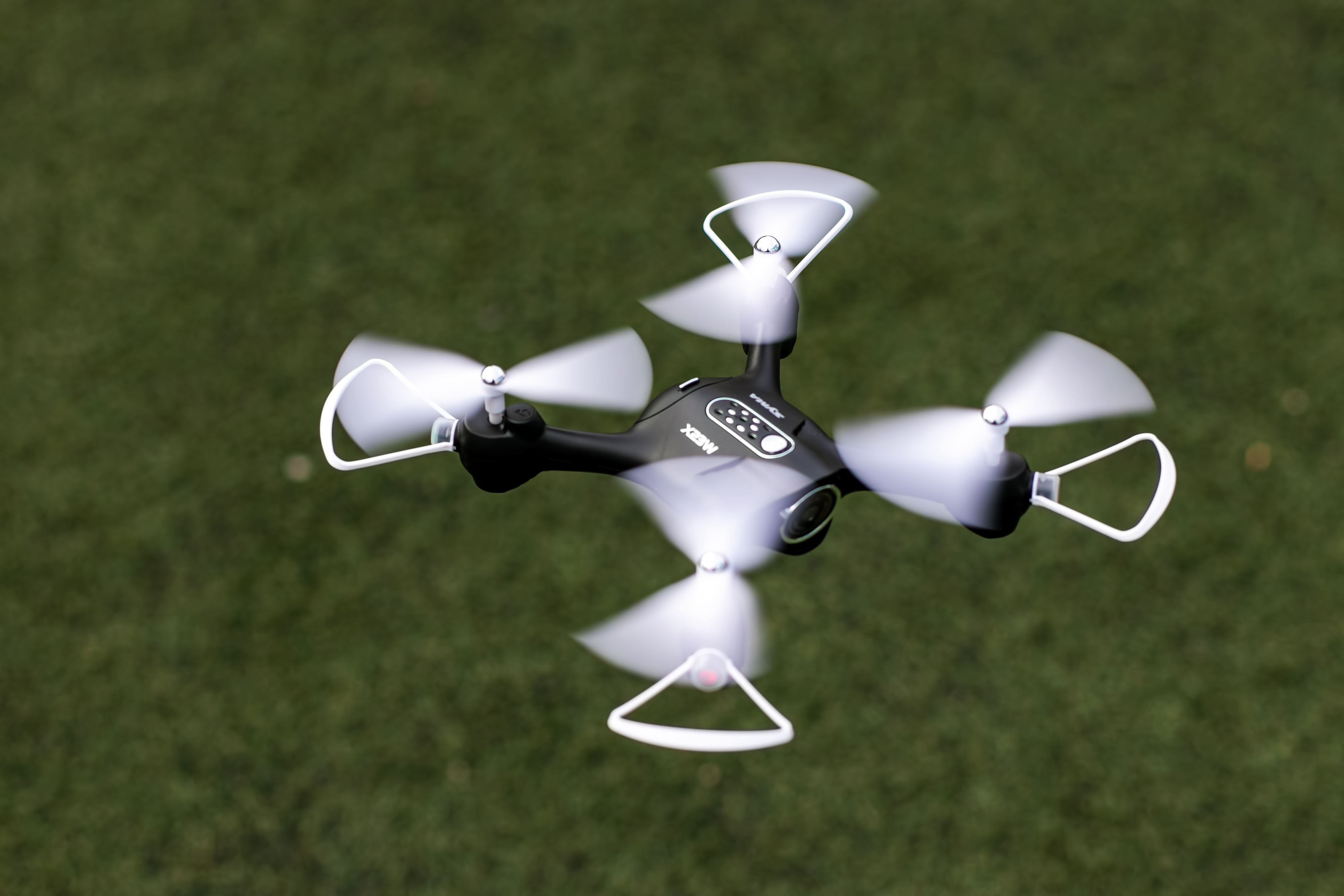 Квадрокоптер игрушечный с камерой "X23W" на р/у ТМ "SYMA" (X23W Black) фото 