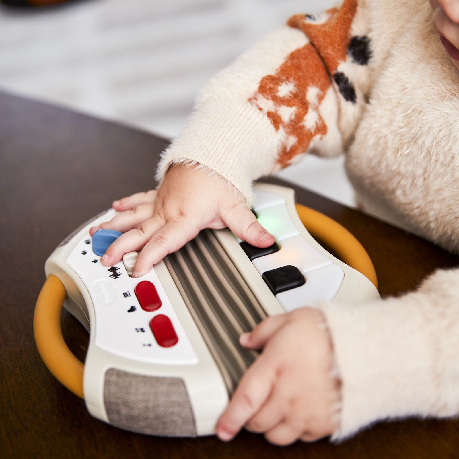 Музична іграшка "Електронний Акордеон" колекція "Rock N Roll" TINY LOVE від 12 місяців (1506906830)фото3