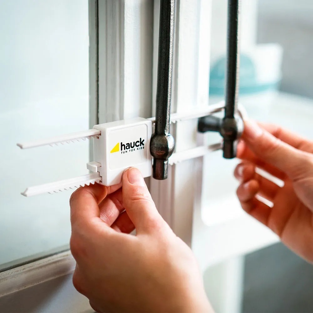 Блокиратор распашных дверей Hauck Close Me 1 (61854-7) фото 