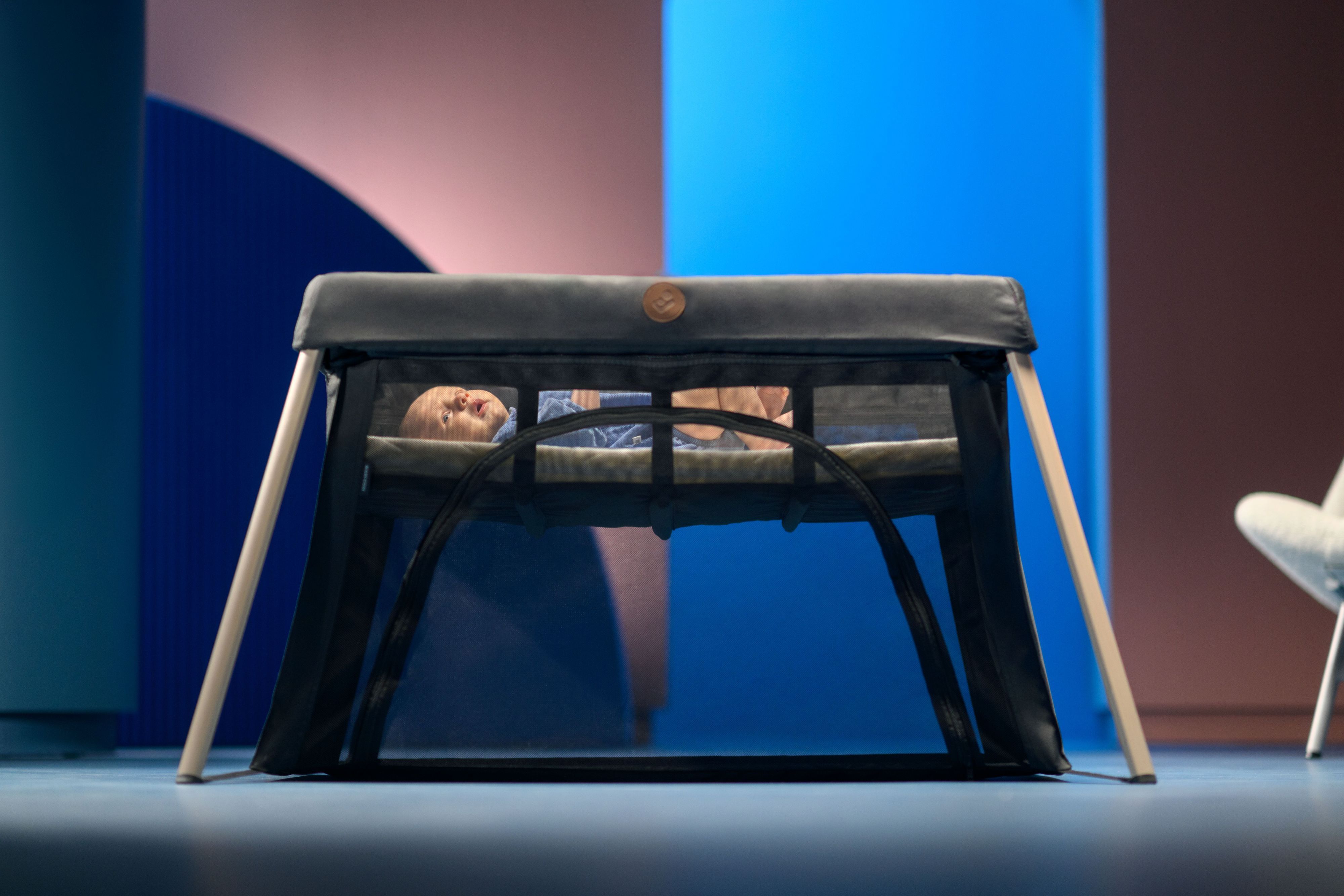 Детский манеж MAXI-COSI CALAO Light Beyond Graphite (2006043111) фото 9