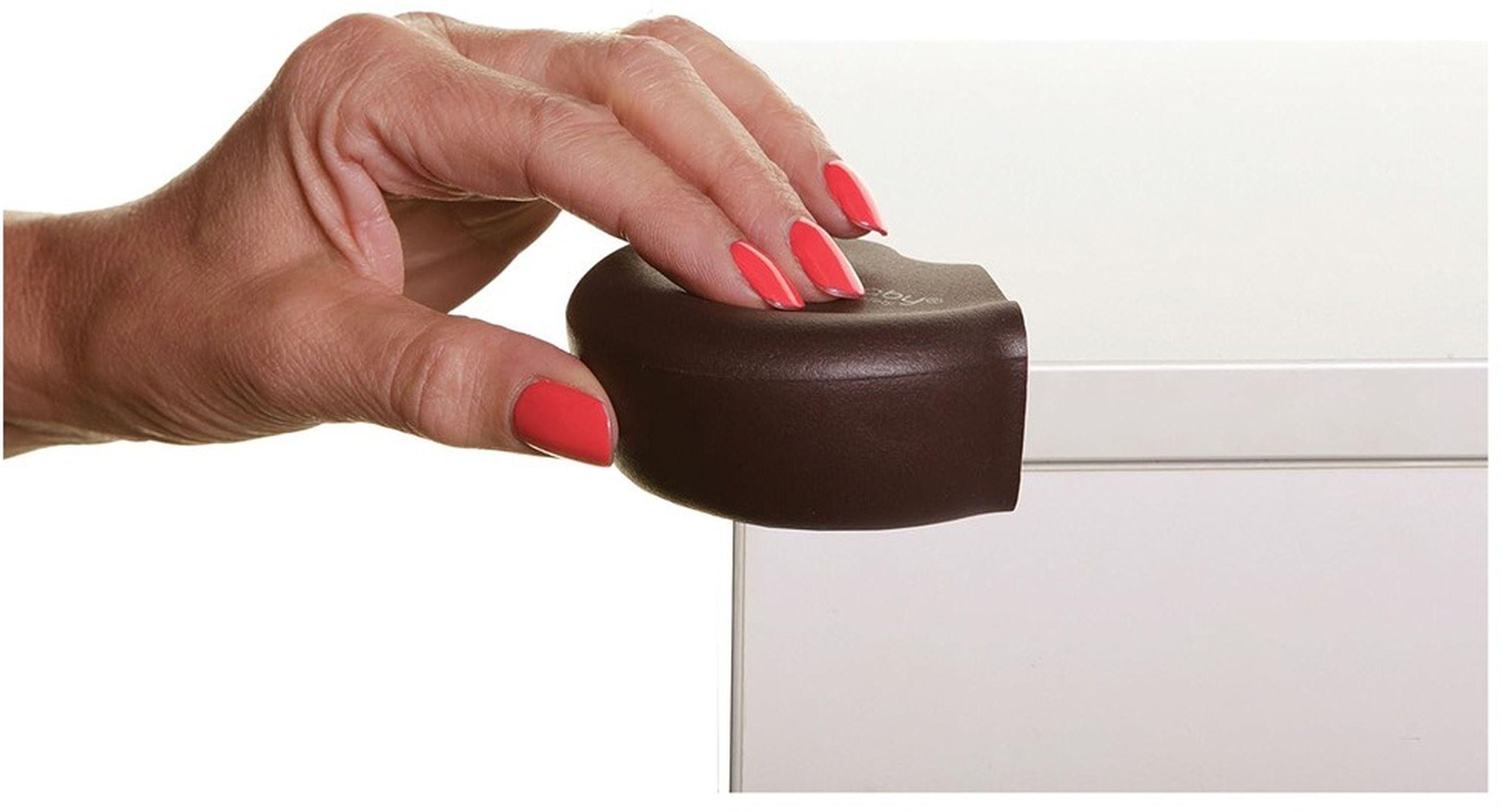 Защита на углы для детей DreamBaby Brown 4шт (G1349) фото 4