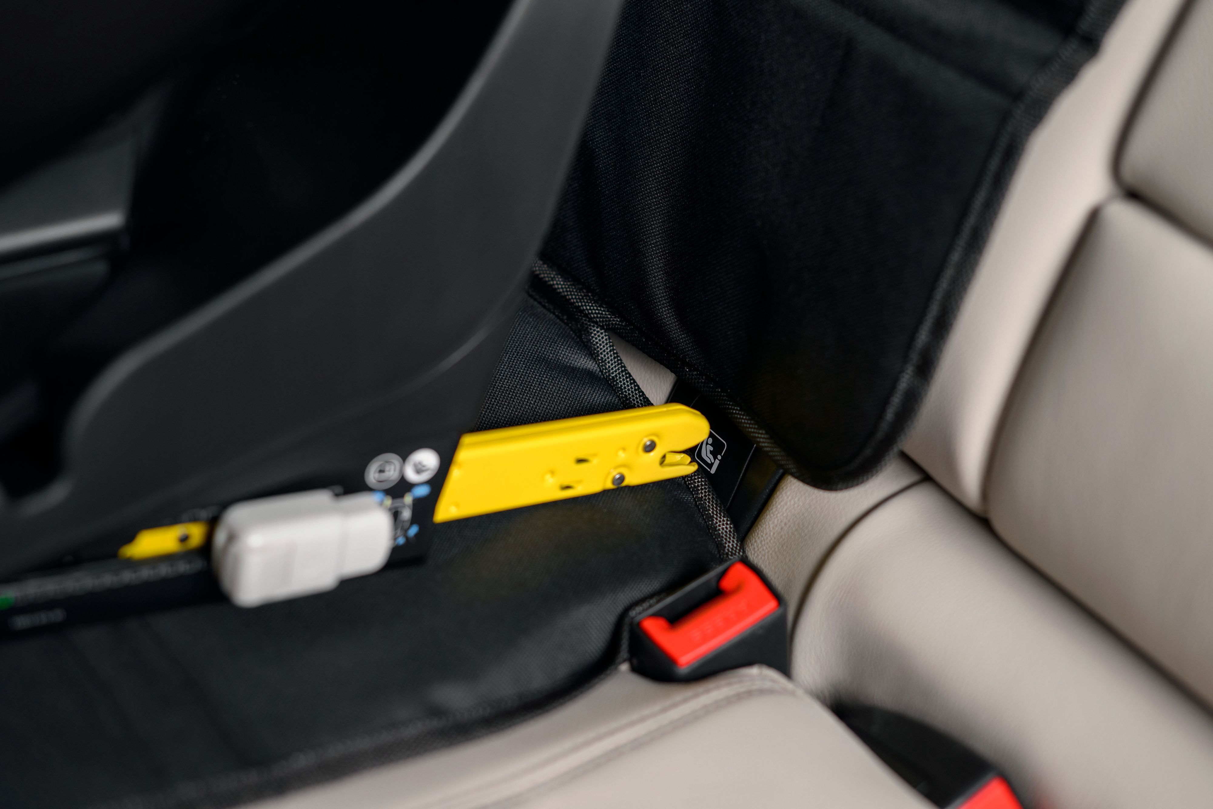 Защитный коврик MAXI-COSI Black (3203201500) фото 