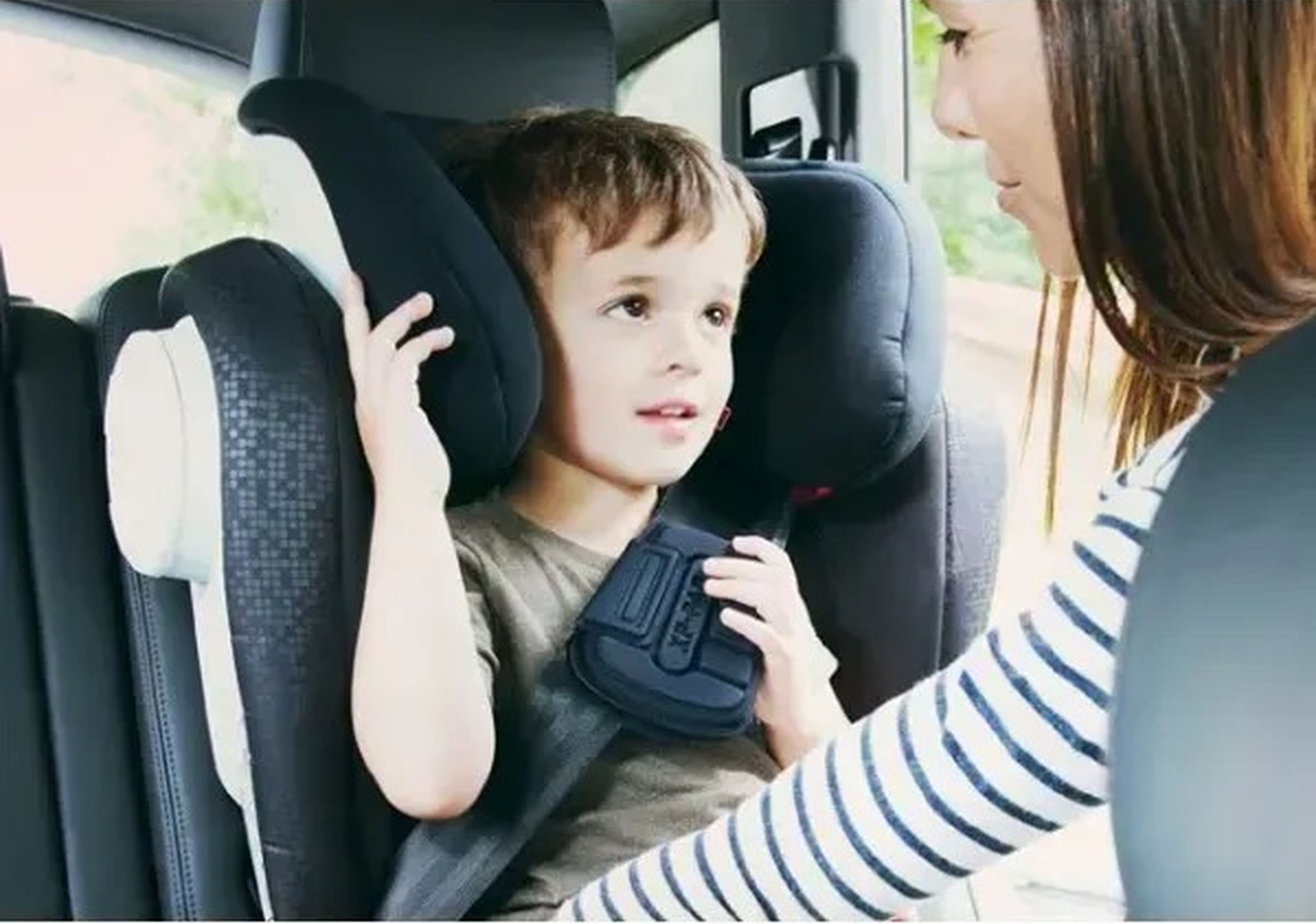 Накладка на ремінь BRITAX-ROMER XP-PAD KIDFIX III/ADVANSAFIX IV (2000031100)фото