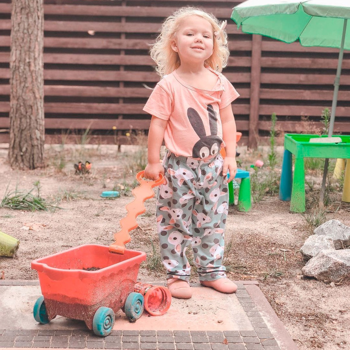 Набор для игры с песком и водой Battat - Тележка Манго (11 предметов) (BX1594Z) фото 